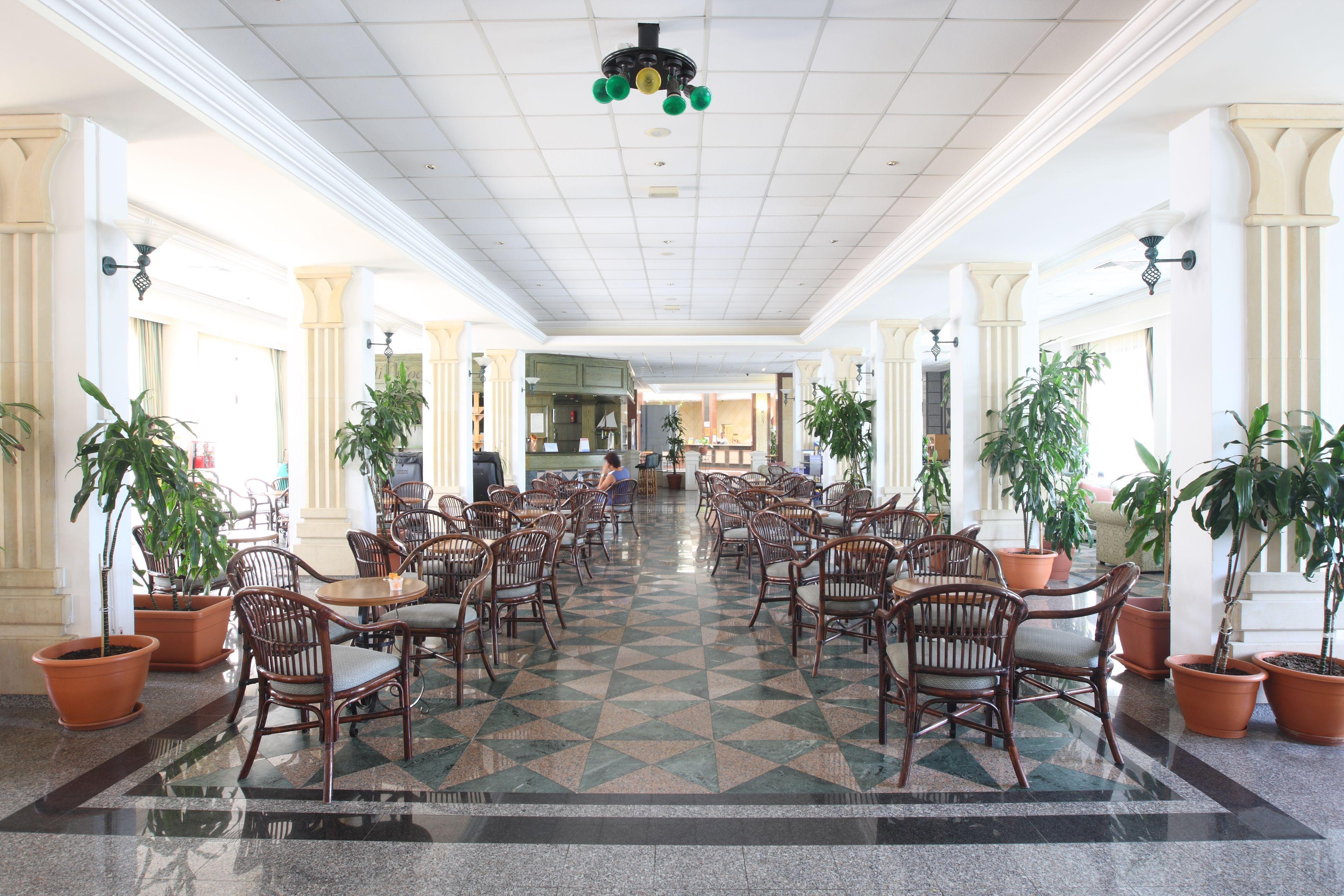 Tsokkos Gardens Hotel
