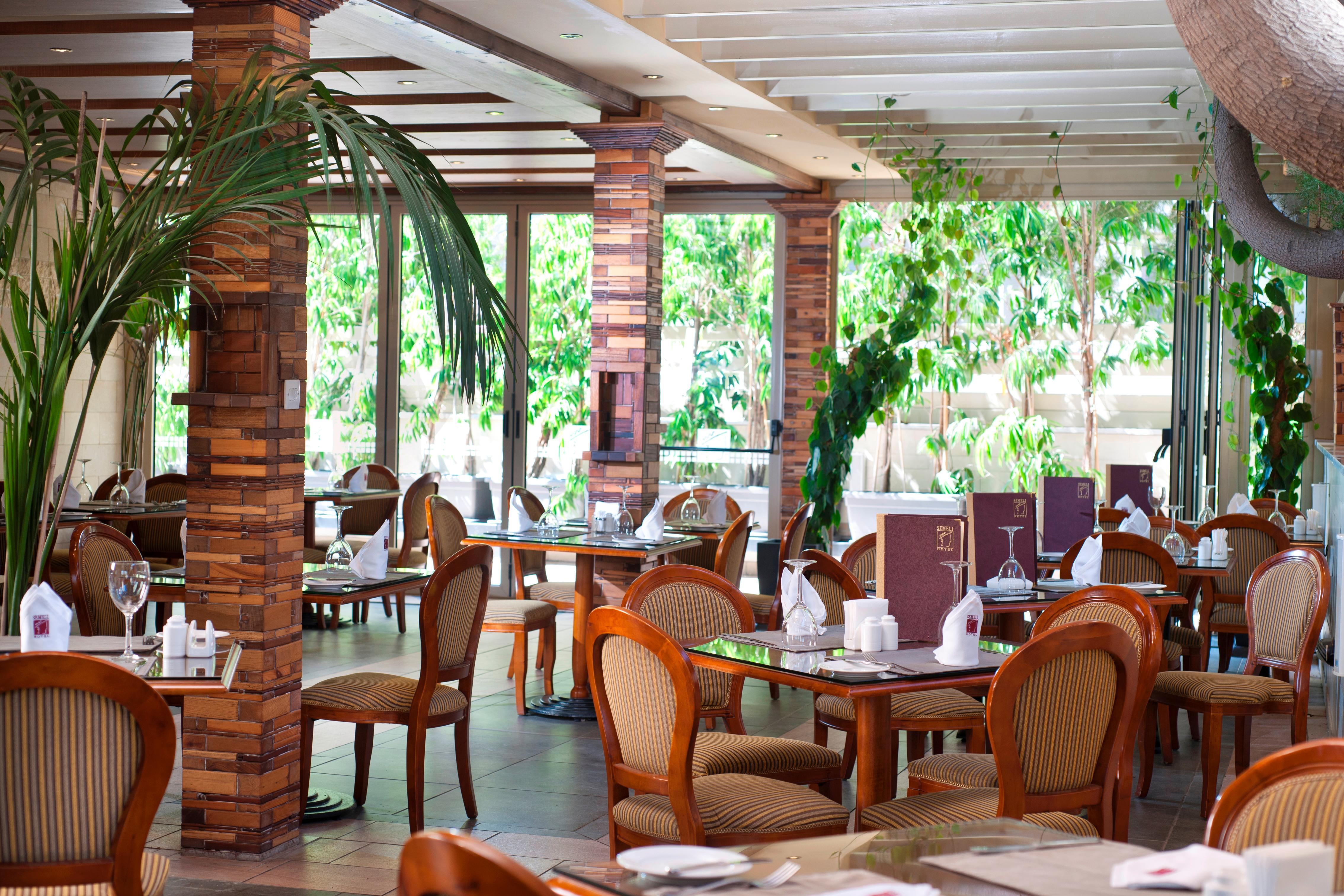 Hotel Semeli 3*