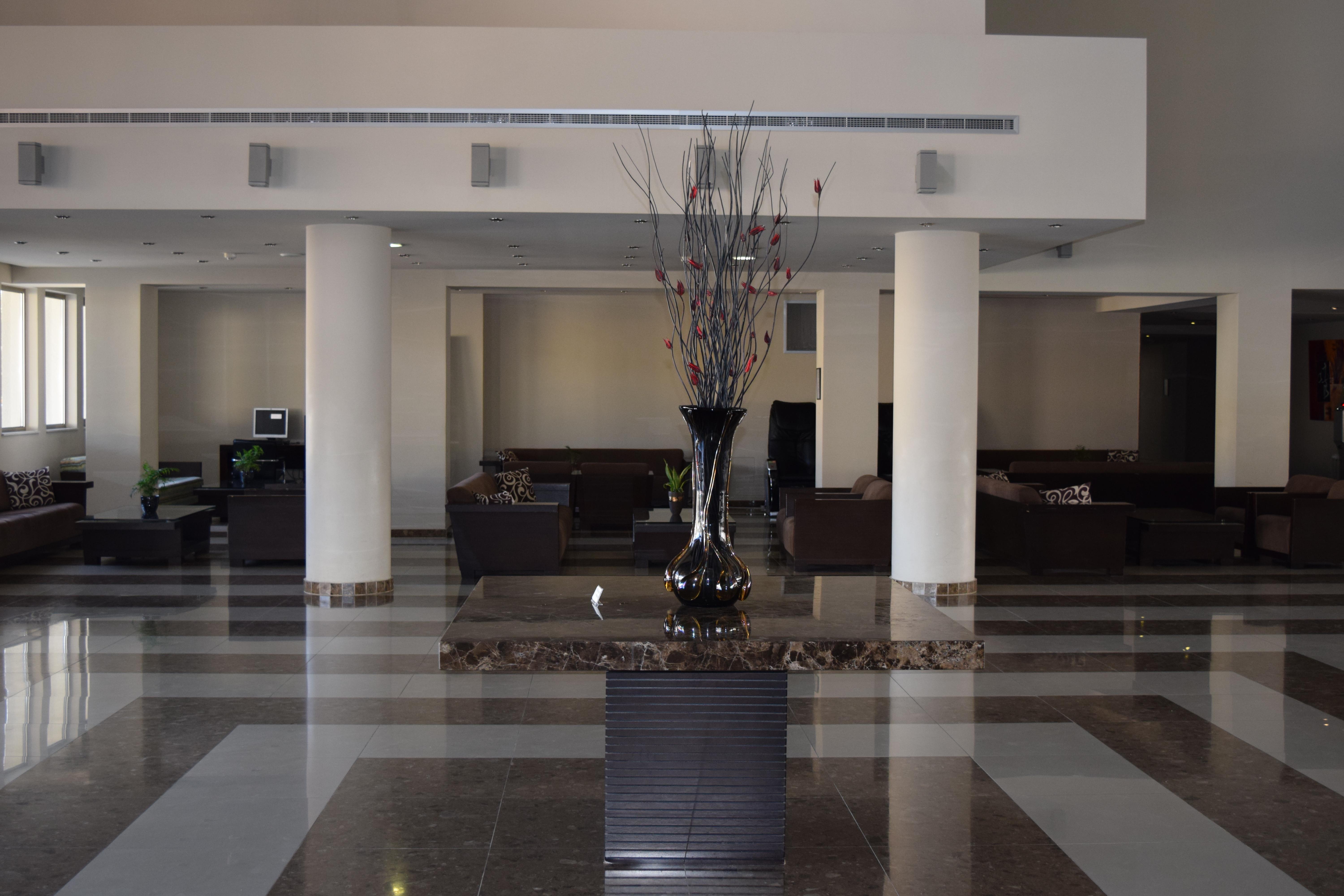 Capital Coast And Hotel