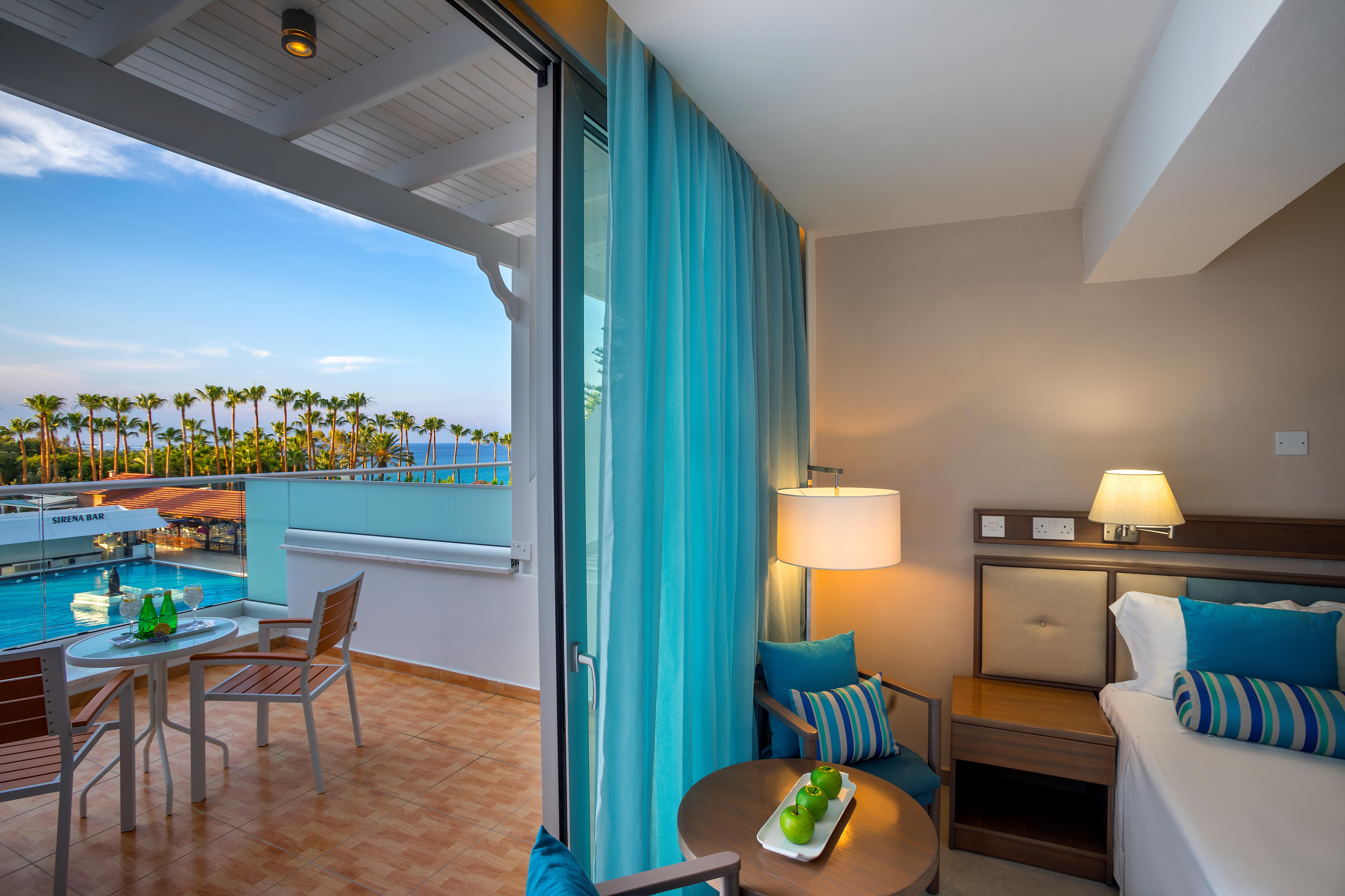 Cavo Maris 4*
