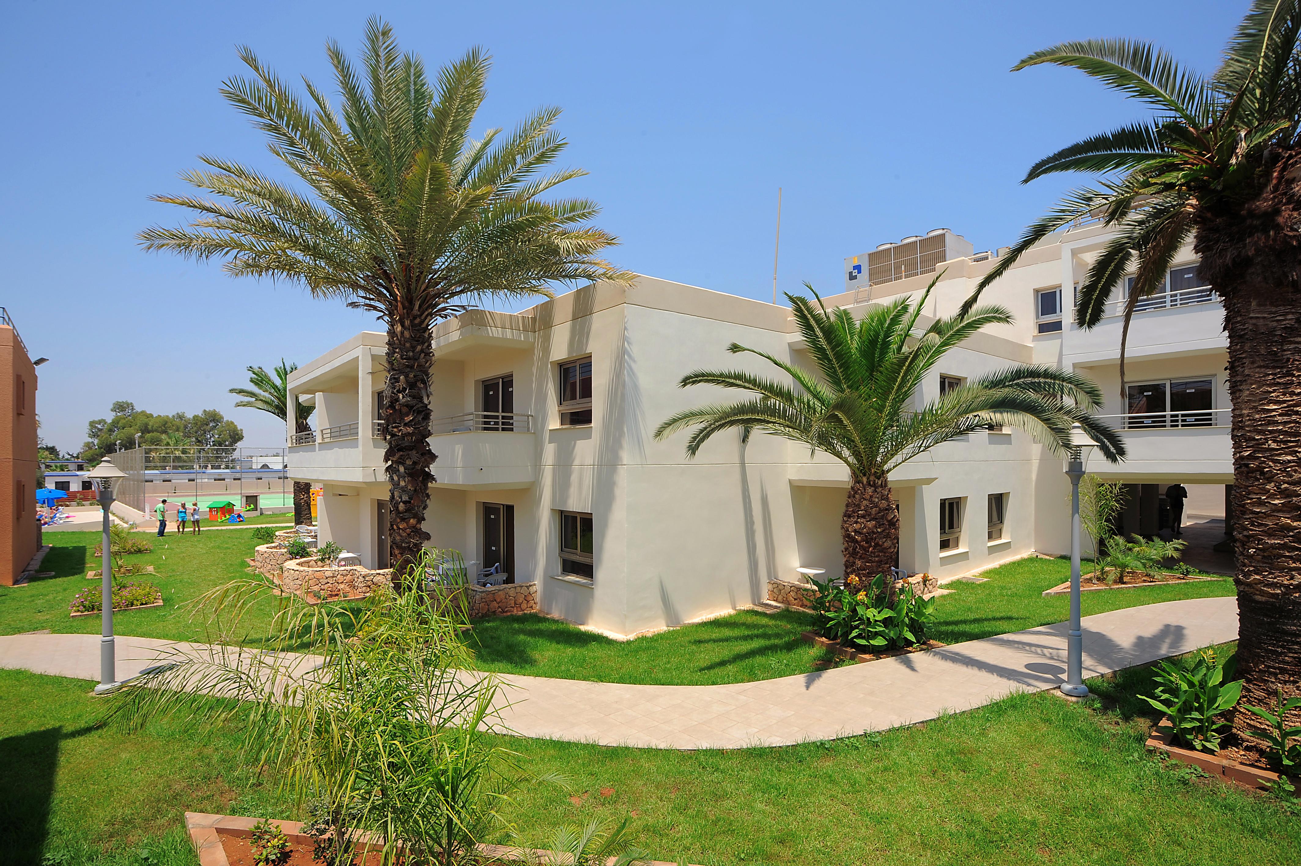 Aparthotel Euronapa 3*