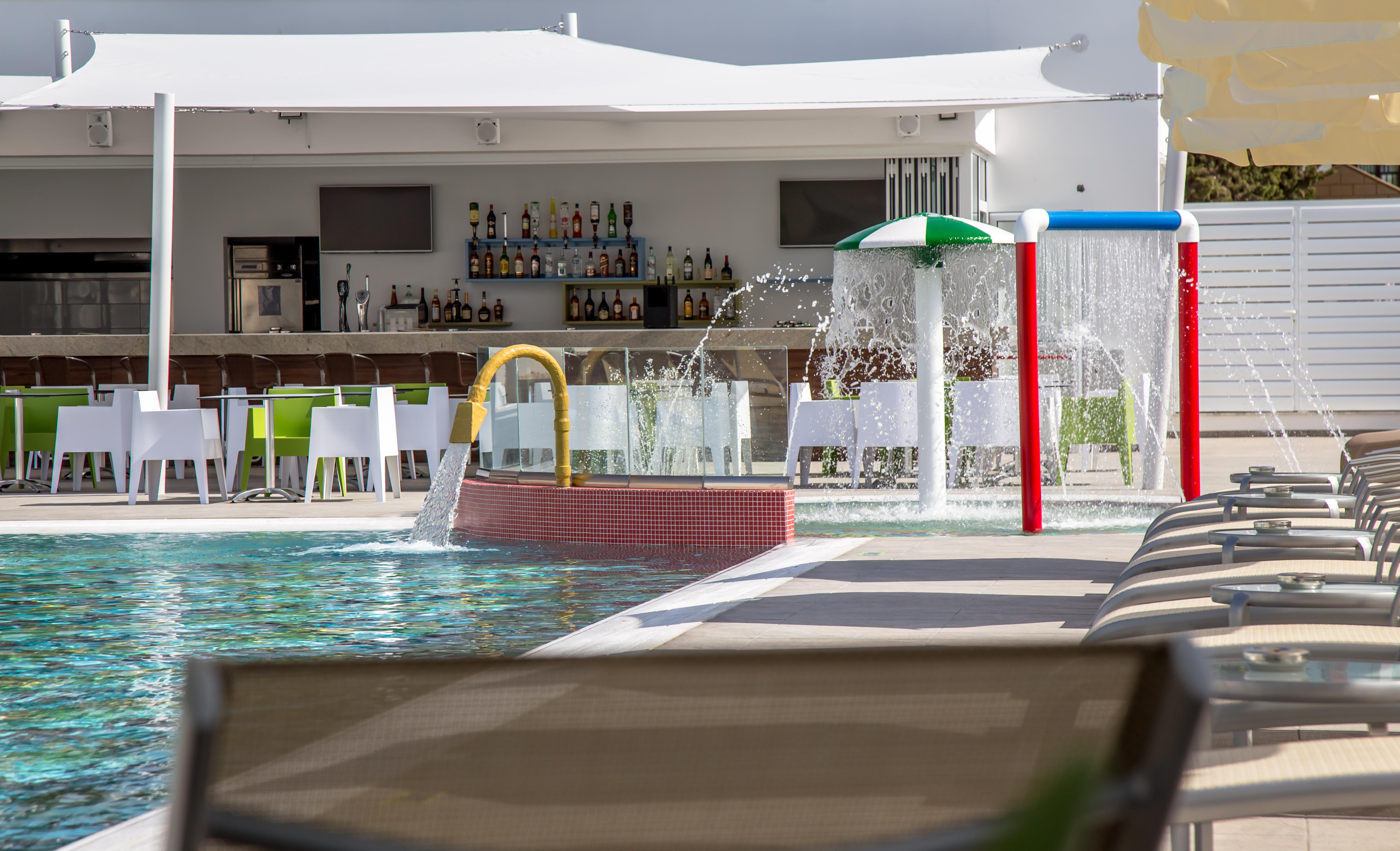 Nicholas Color Hotel Ayia Napa