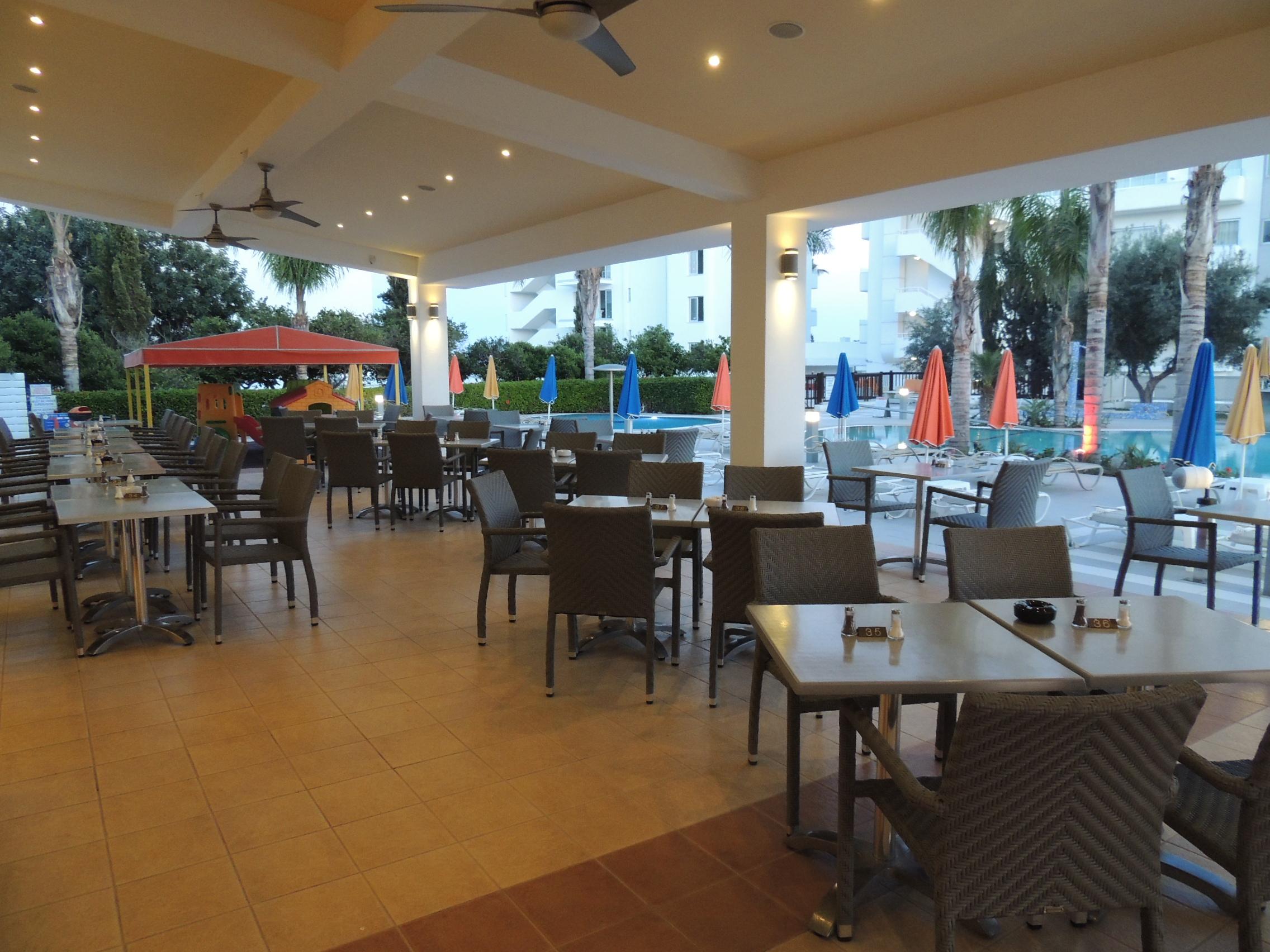 Anesis Hotel