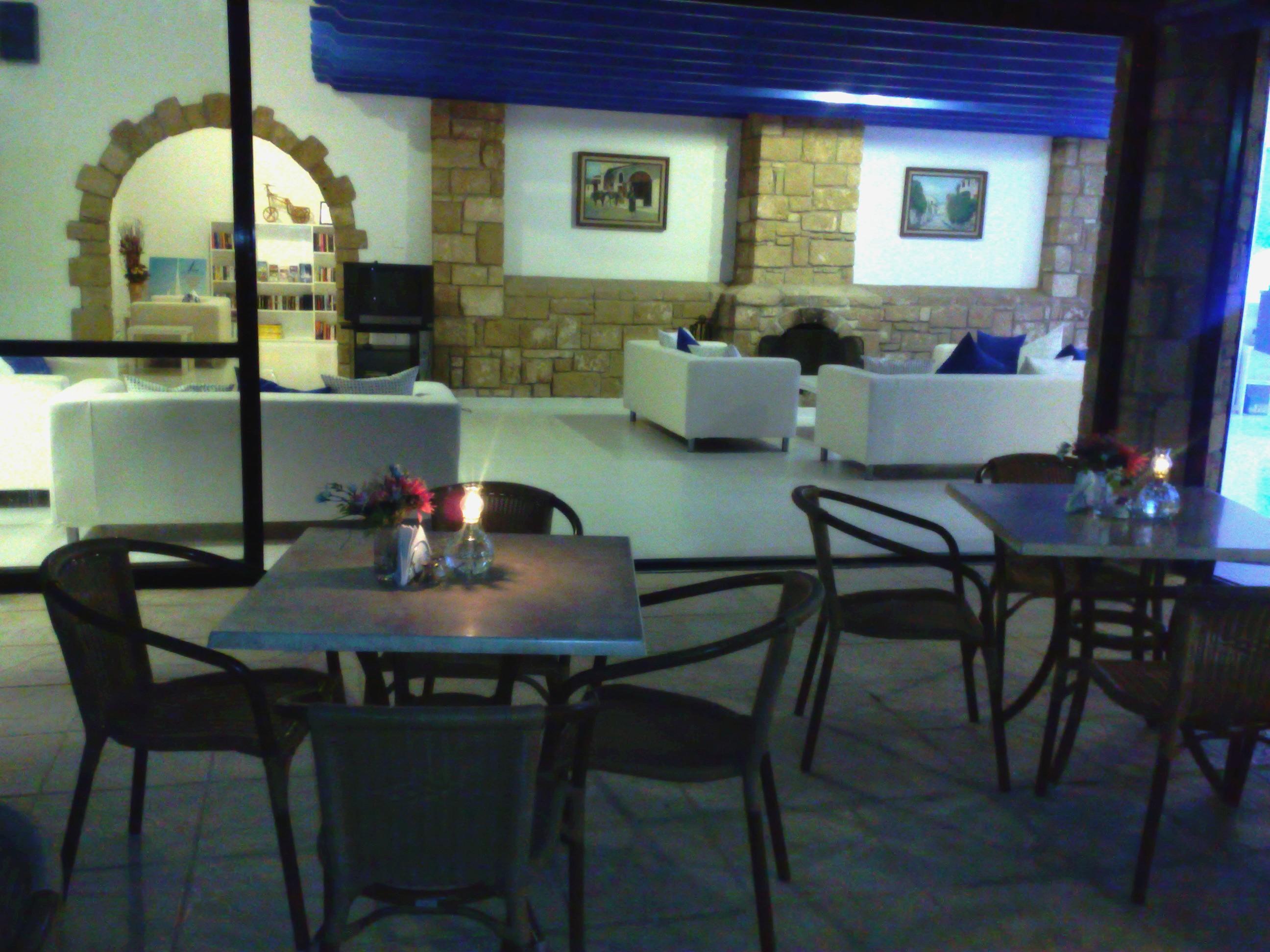 Hilltop Gardens Aparthotel 3*
