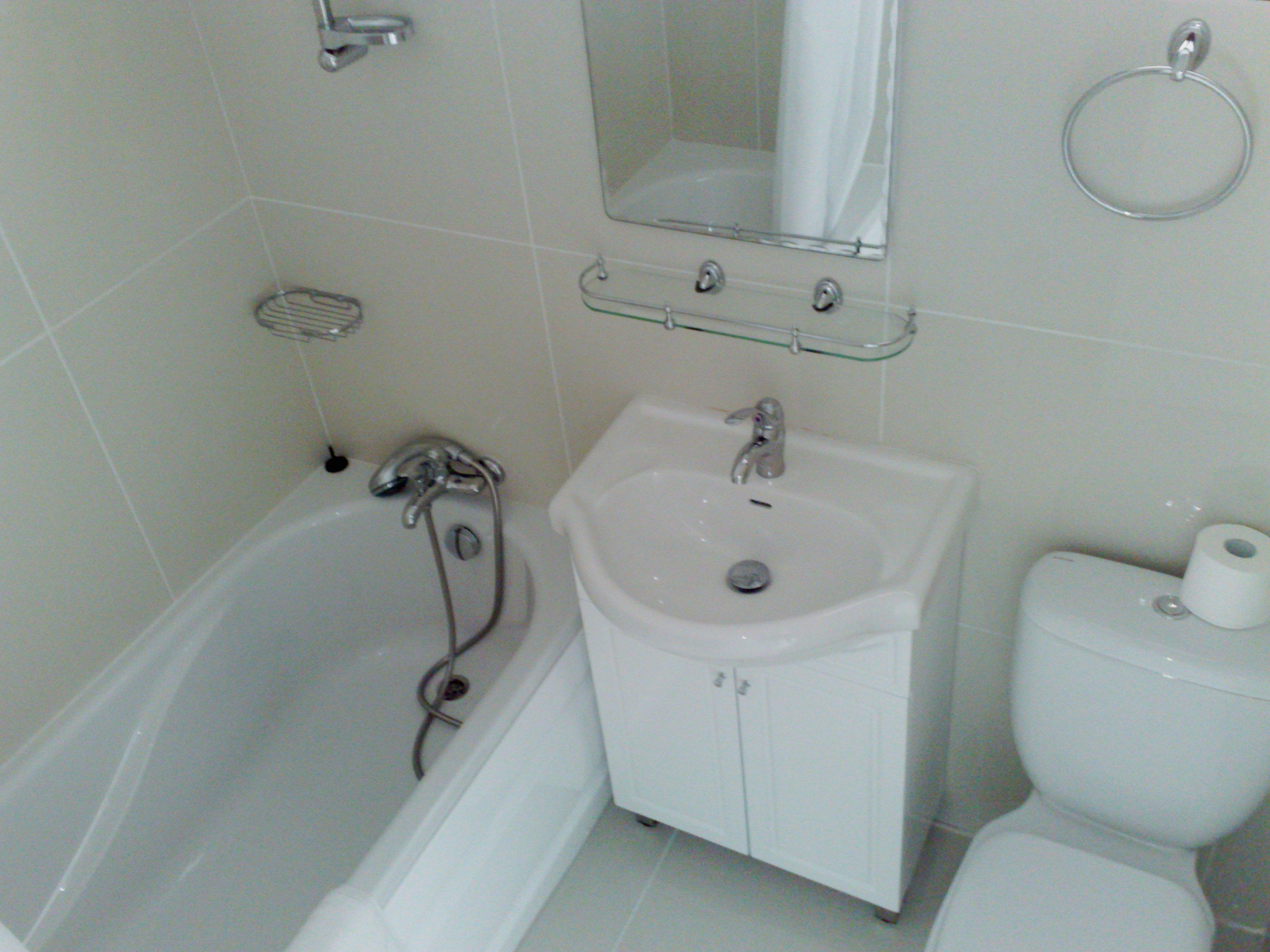 Hilltop Gardens 3*