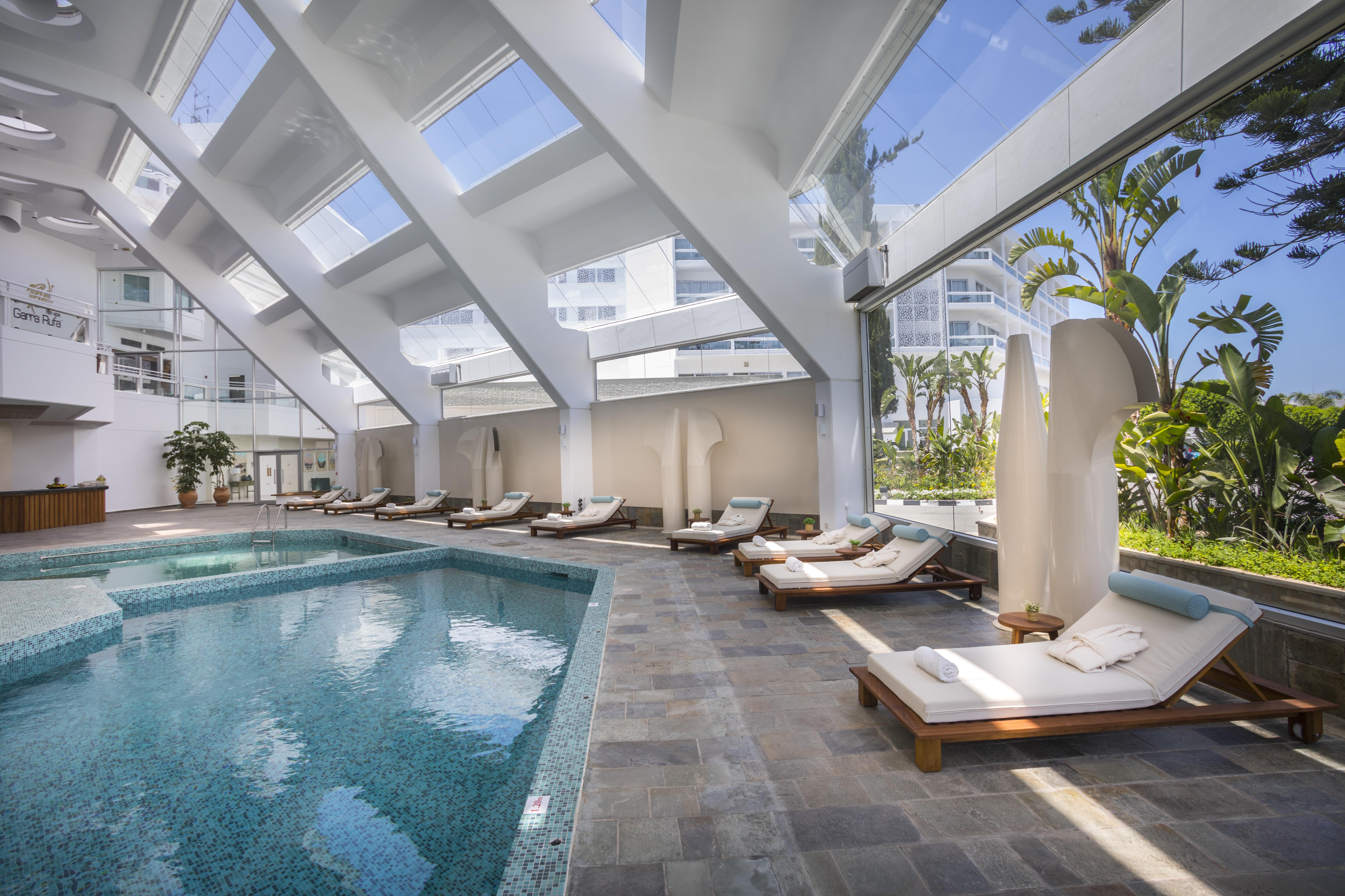 Hotel Leonardo Plaza Cypria Maris & (adults Only)