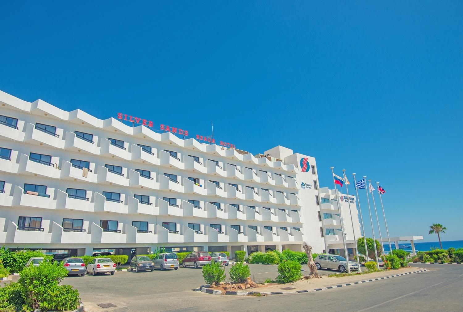 Silver Sands Hotel
