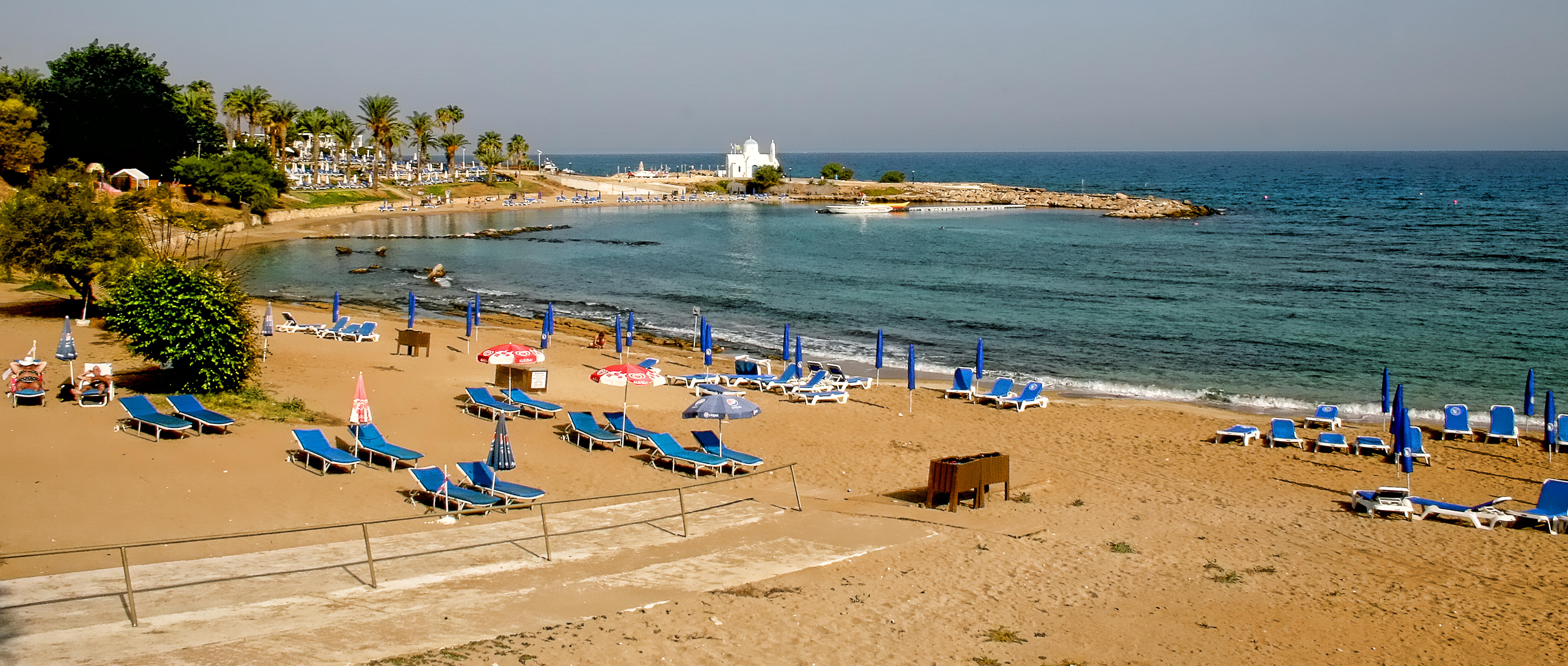 Anais Bay