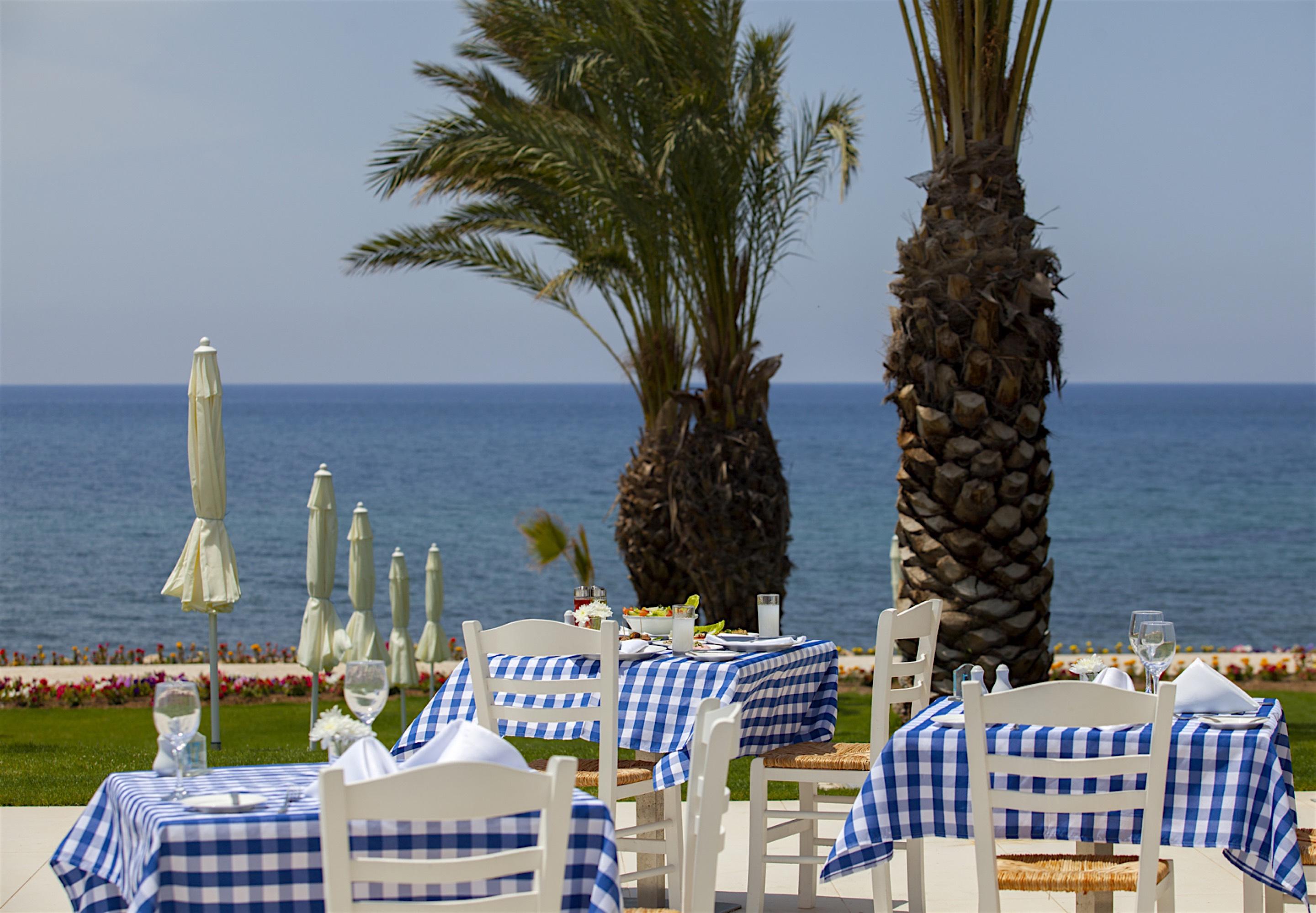 Resort King Evelthon & Klorakas