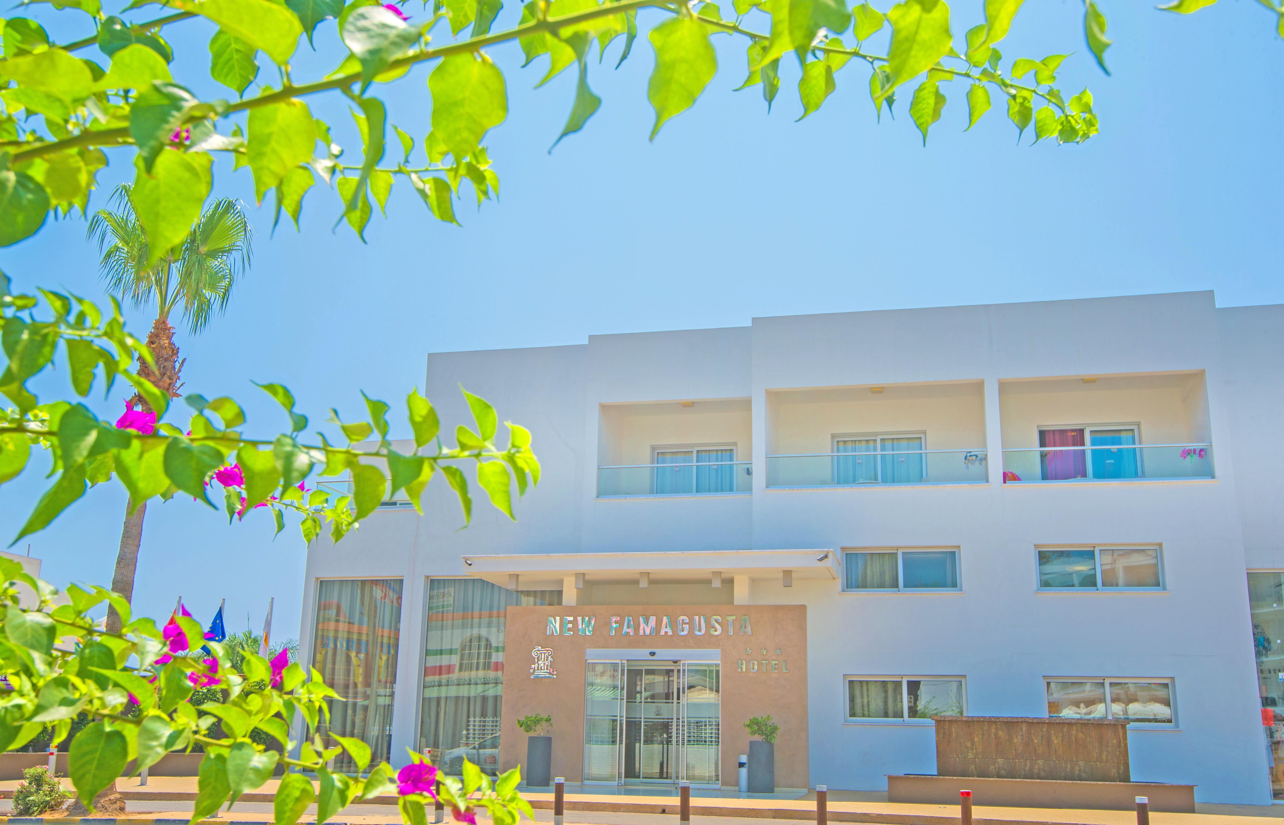 Hotel New Famagusta & 3*