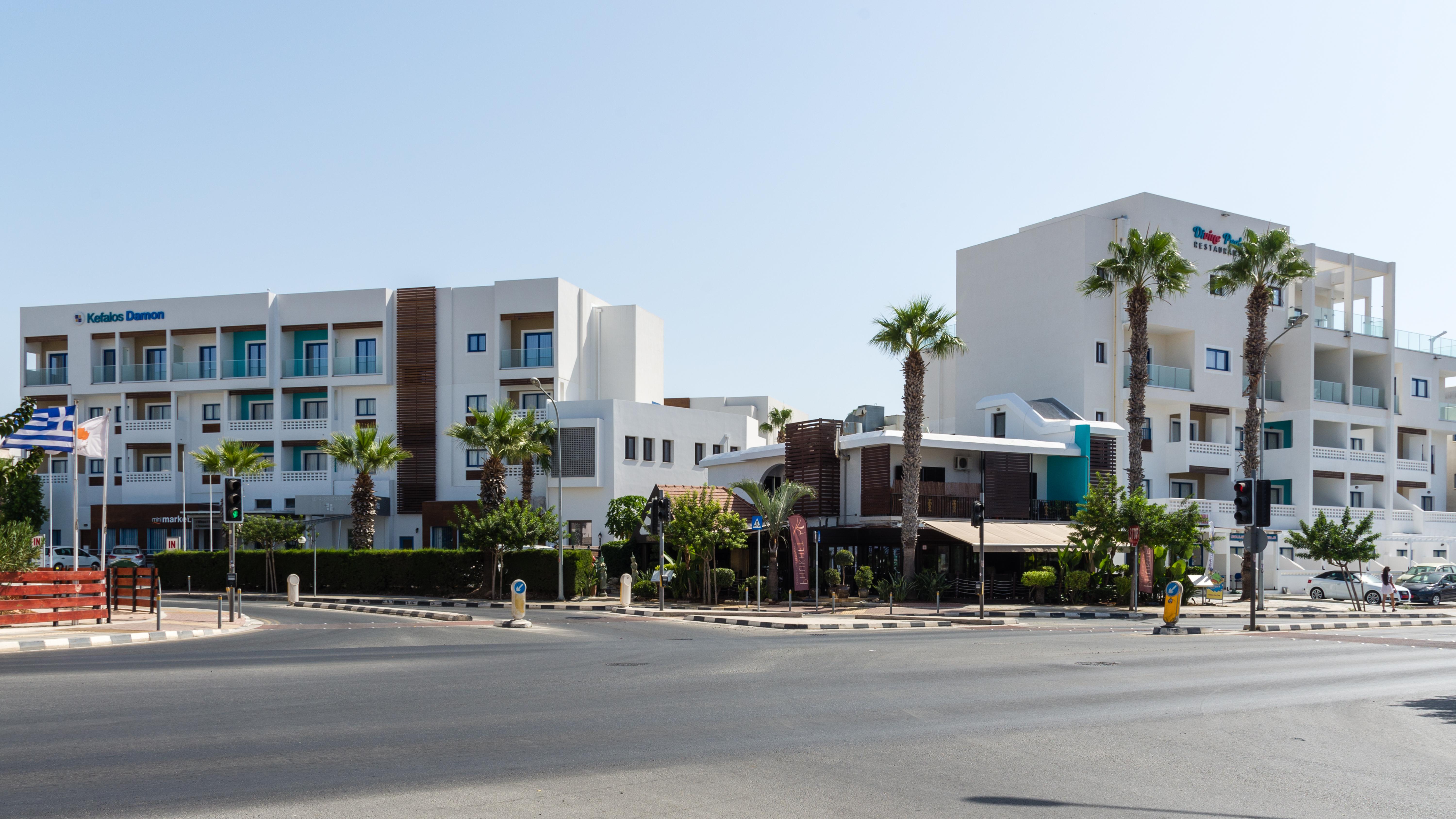 Aparthotel Kefalos Damon
