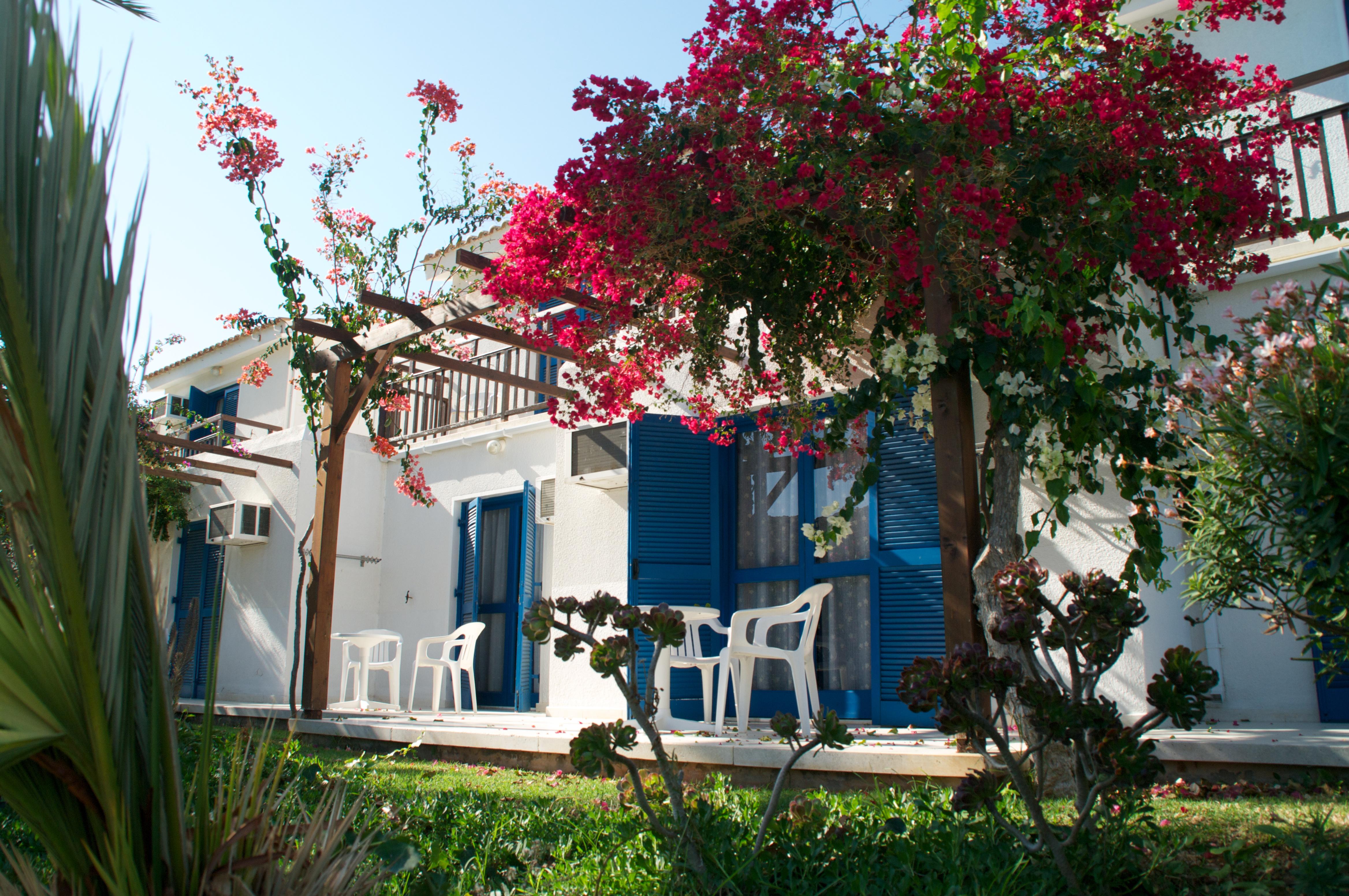 Hylatio Tourist Village Aparthotel Pissouri