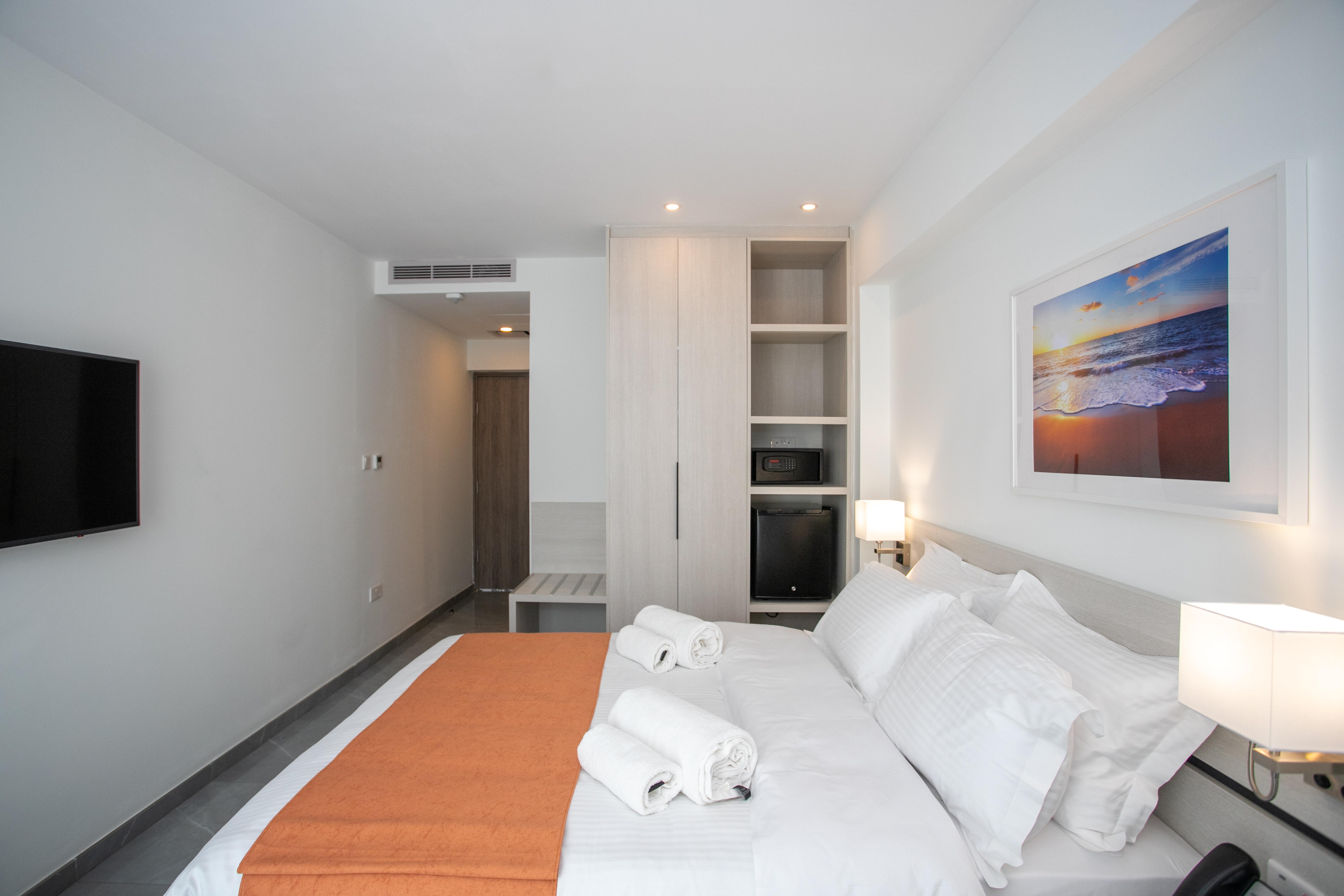 Western Larco Hotel 4*