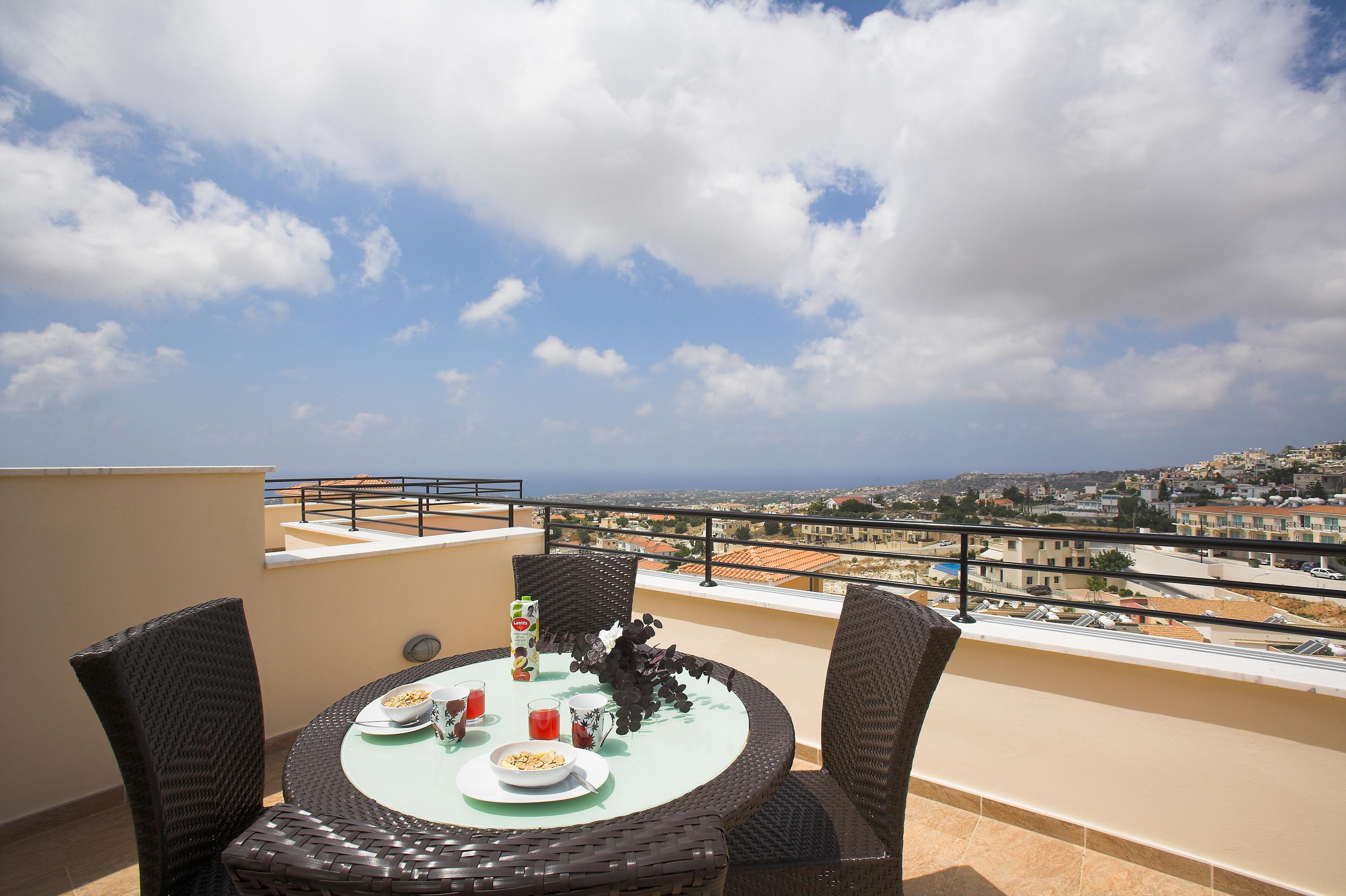 Club Coral View Aparthotel 3*