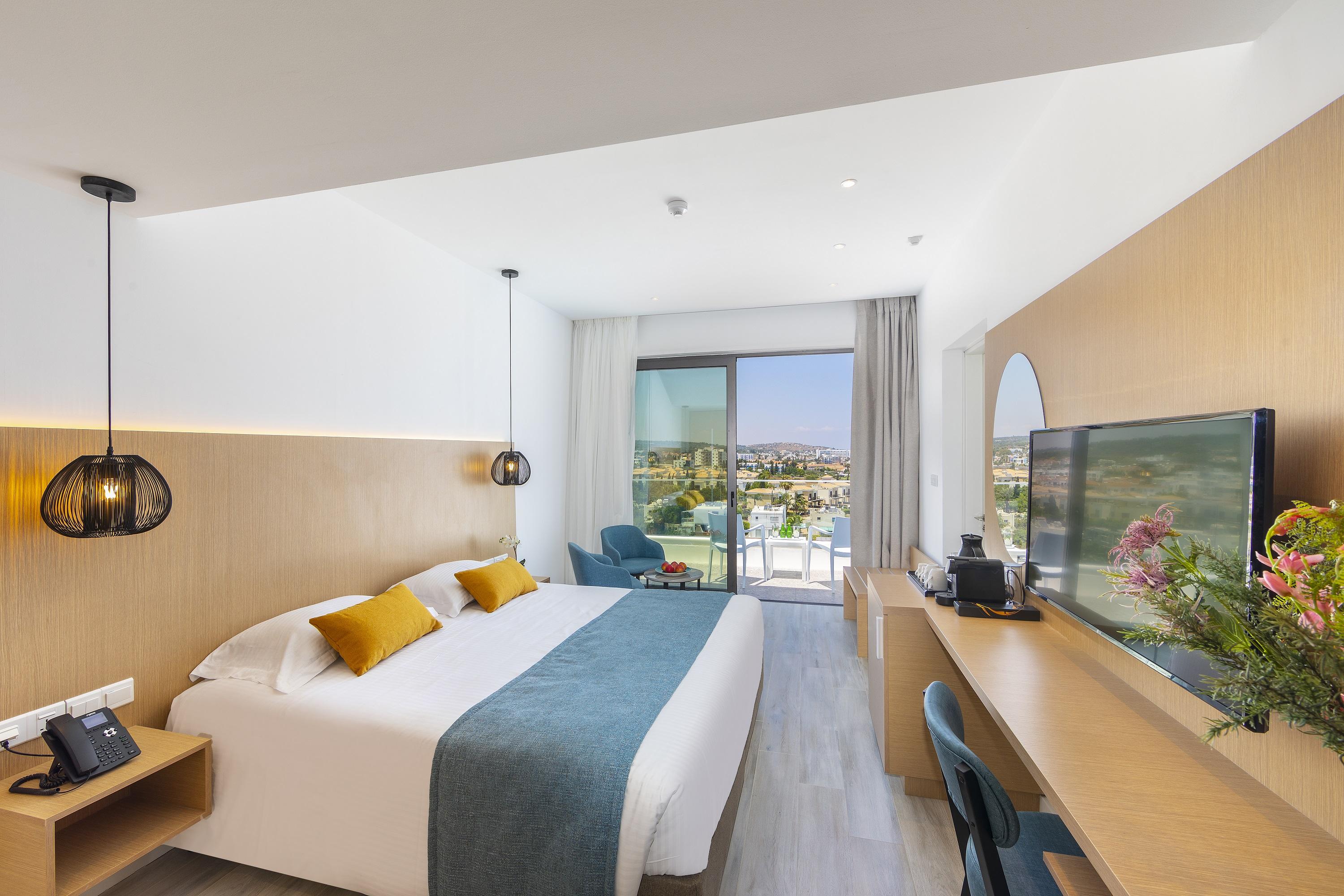 Leonardo Crystal Cove & - Adults Only 4* Protaras