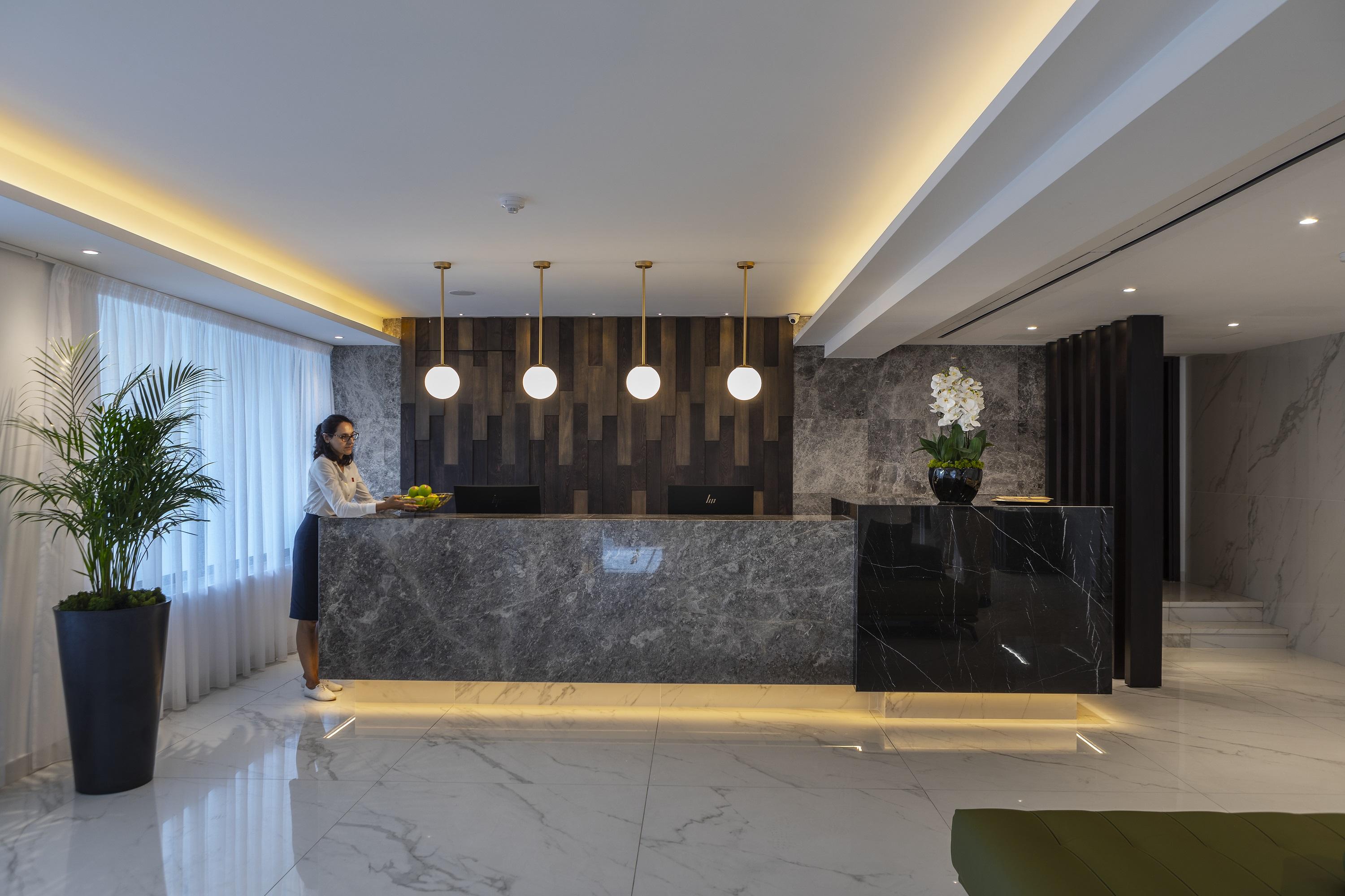Hotel Leonardo Crystal Cove & - Adults Only 4*