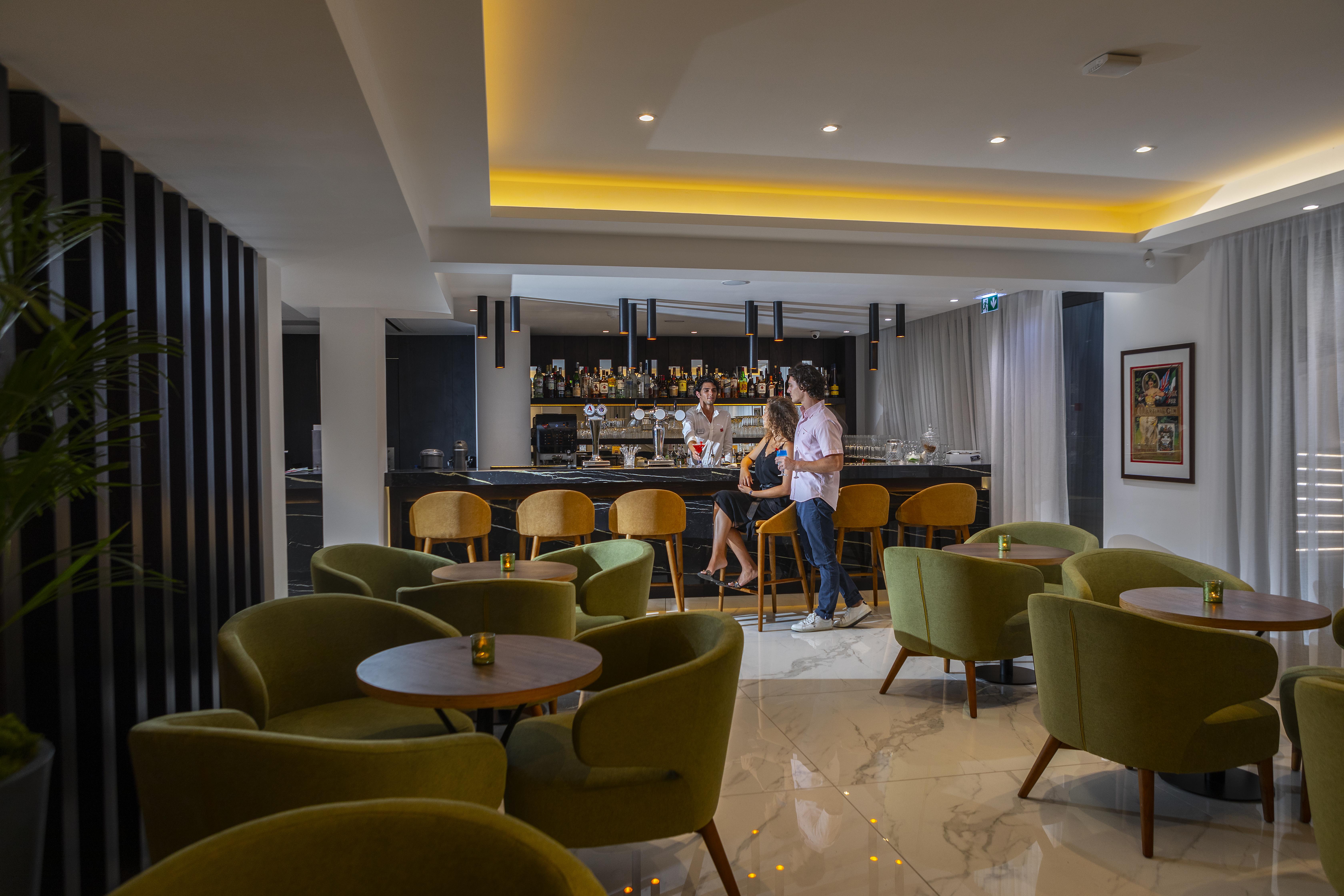 Leonardo Crystal Cove & - Adults Only Hotel 4*