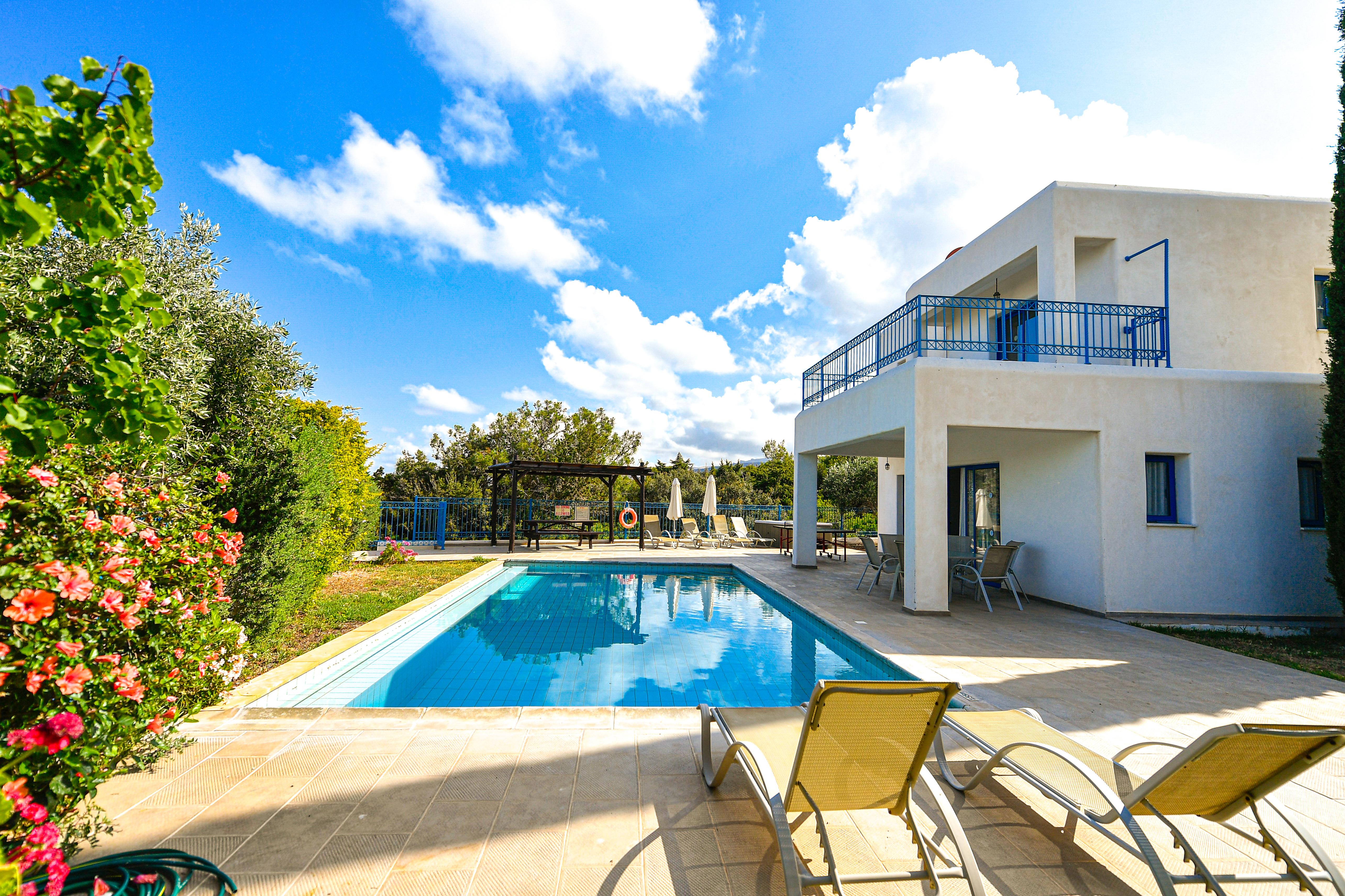 Sanders Azzurro Villa