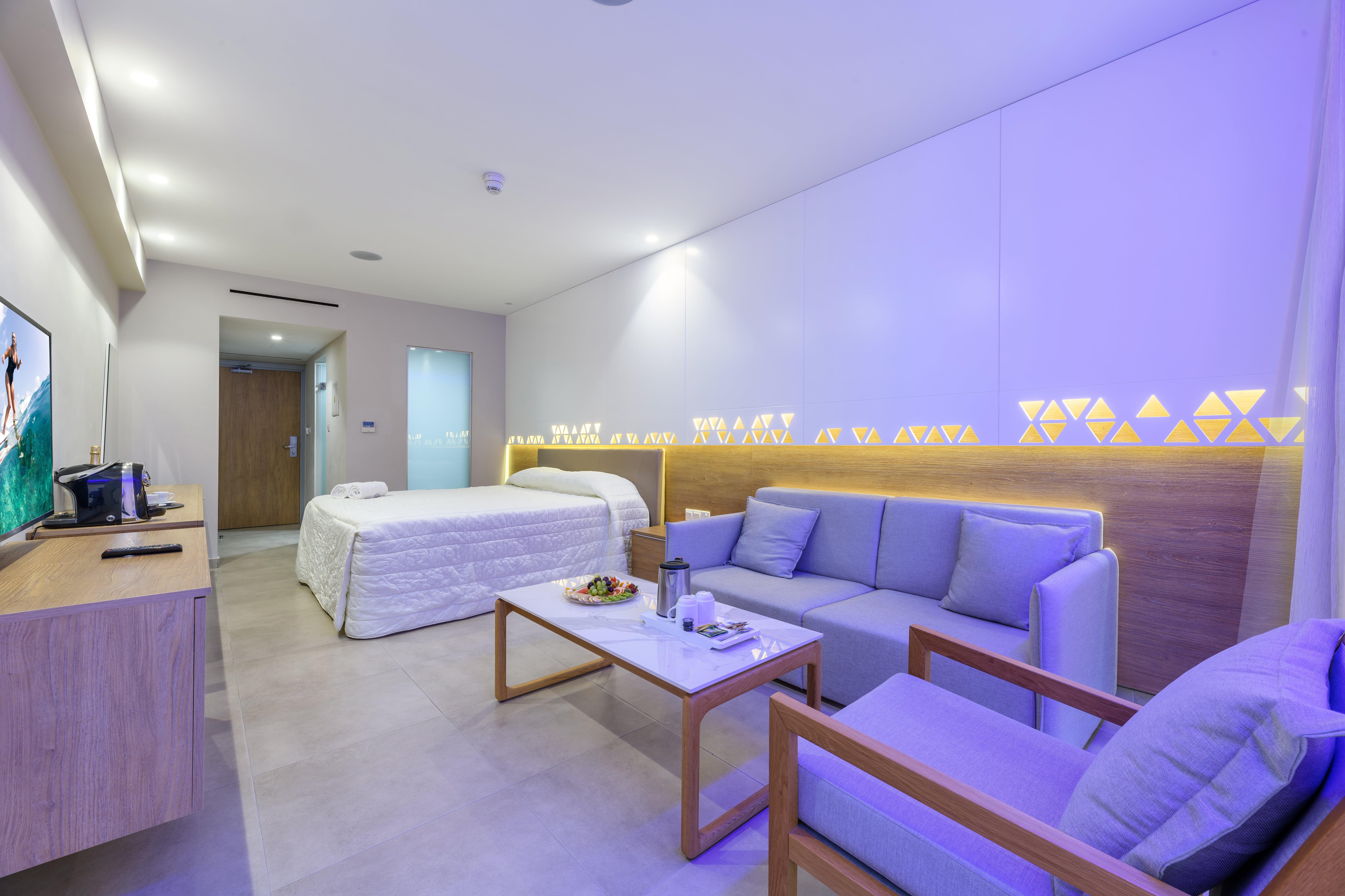 Seasons (adults Only) Hotel 4*