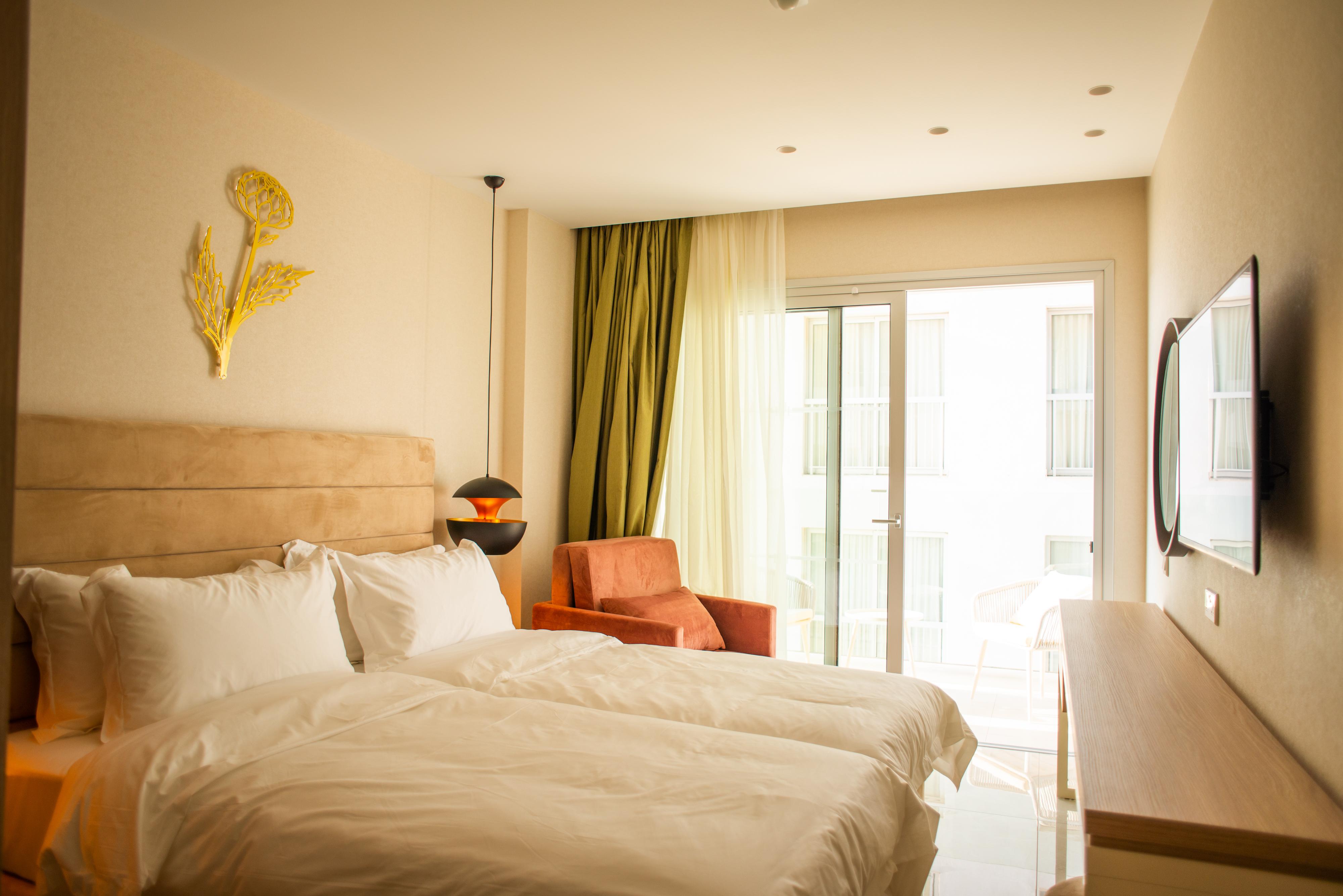 Hotel At Herbal Boutique &