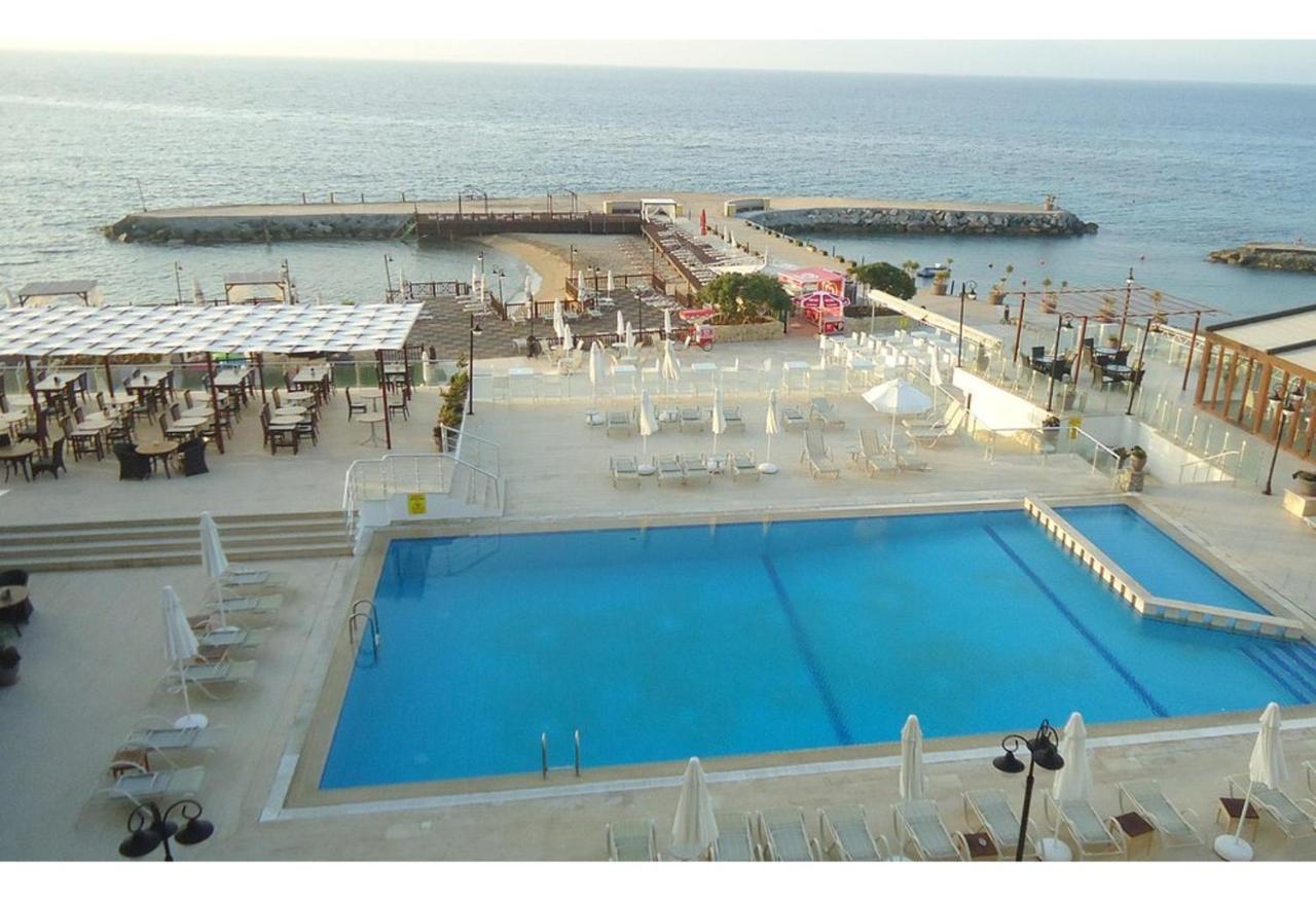 Hotel Ada