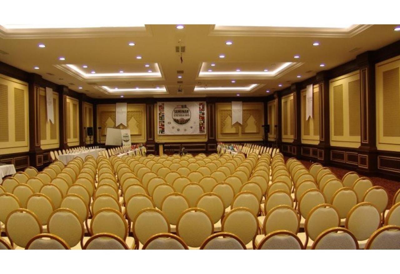 Savoy & Casino 5*