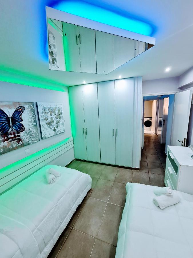 Hidden Lights Deluxe Apartment *