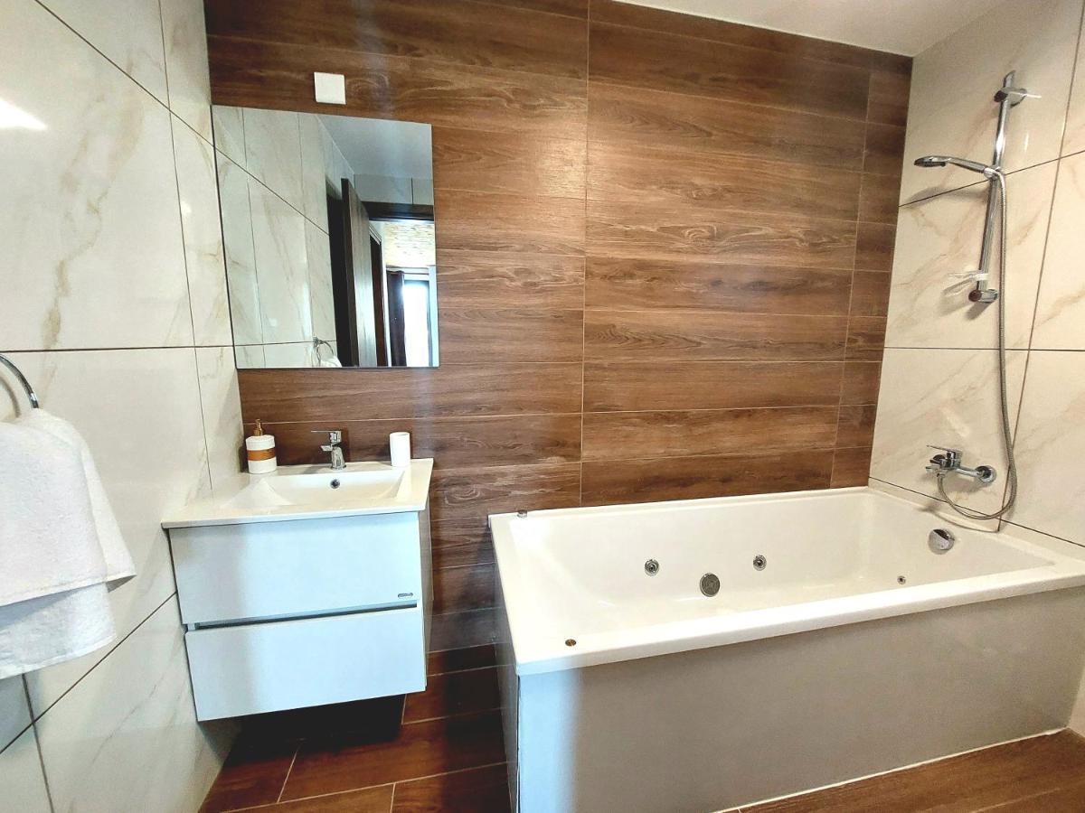 Agros Valley Aparthotel