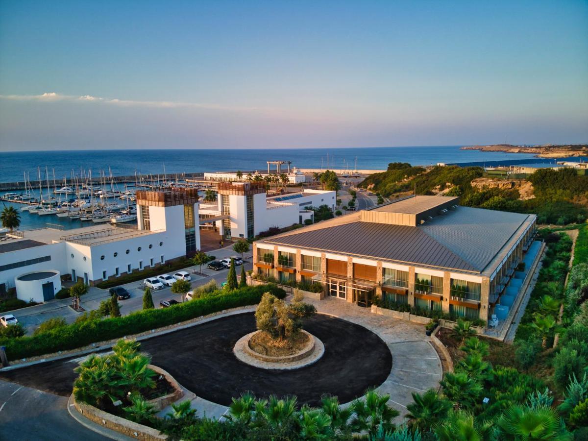 Resort Karpaz Gate Marina 4*