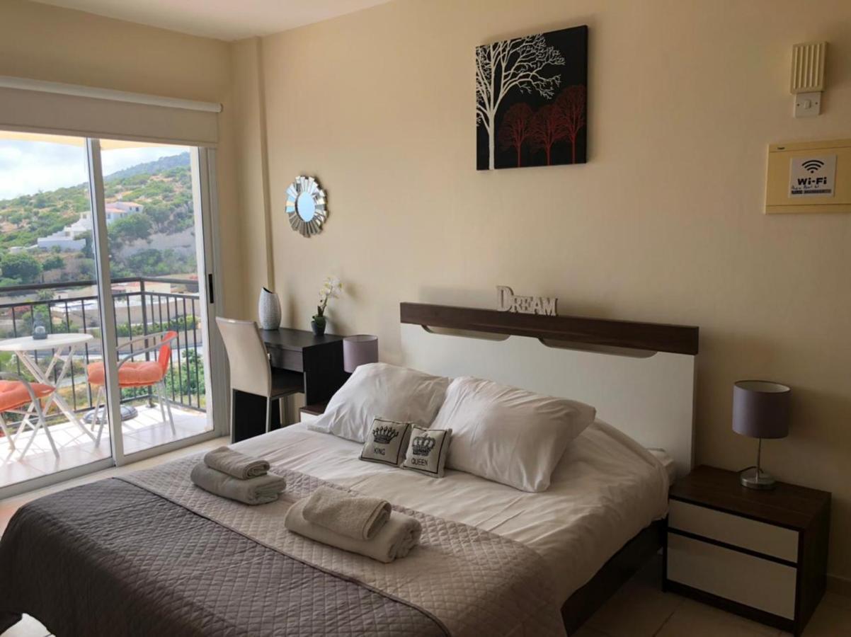 Panoramic Holidays Apartment *