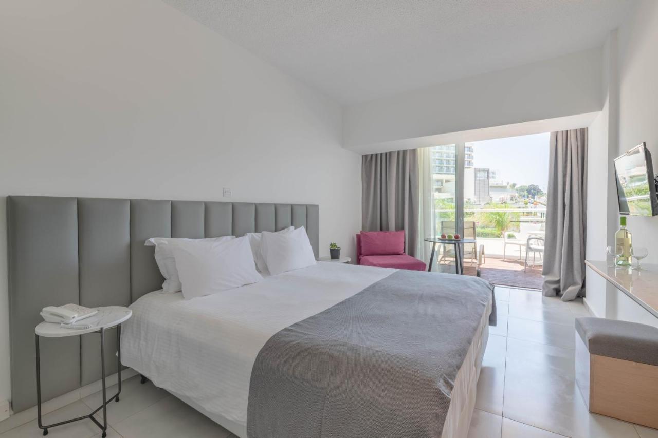 Napa Mermaid & 4*