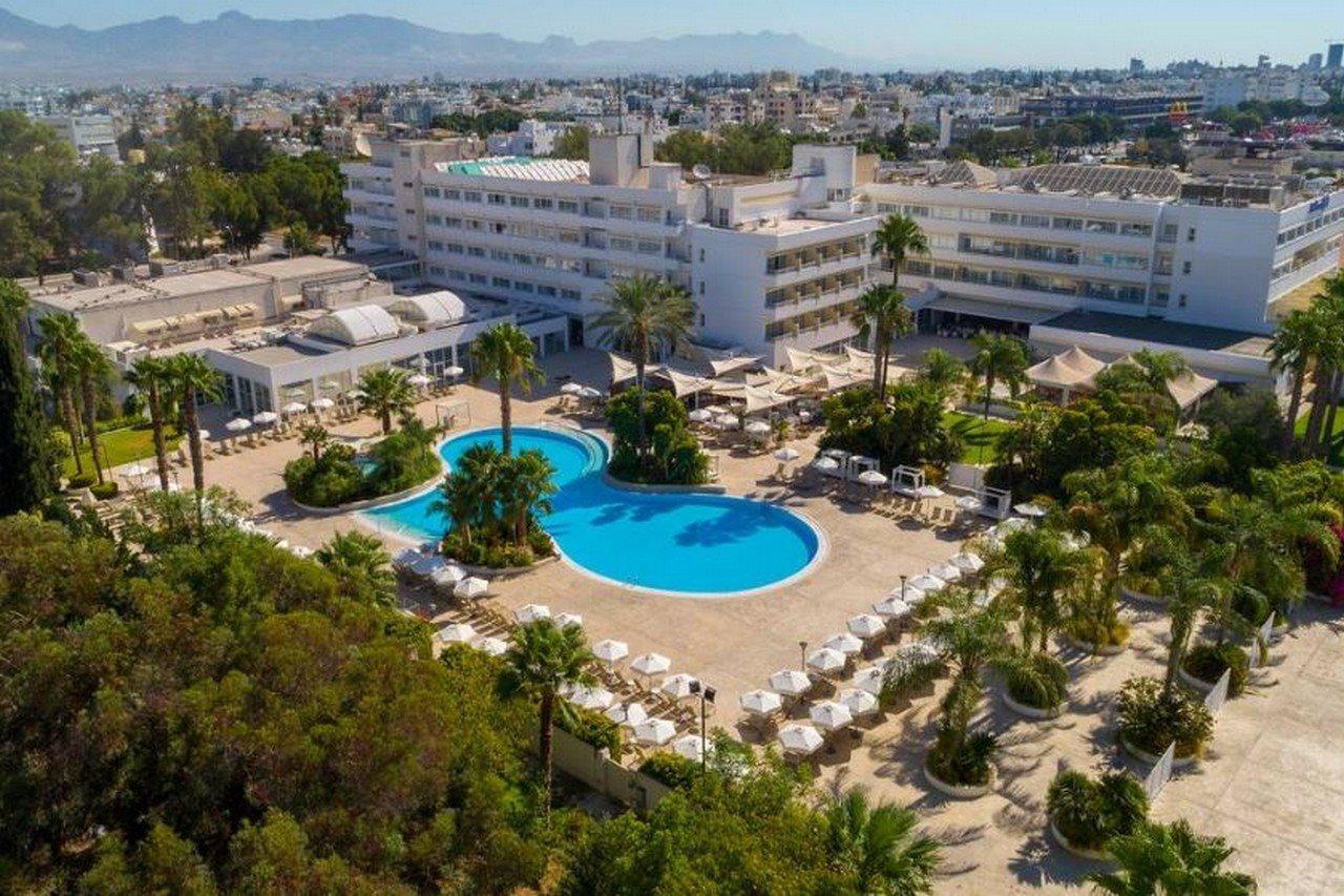 Hilton 5*