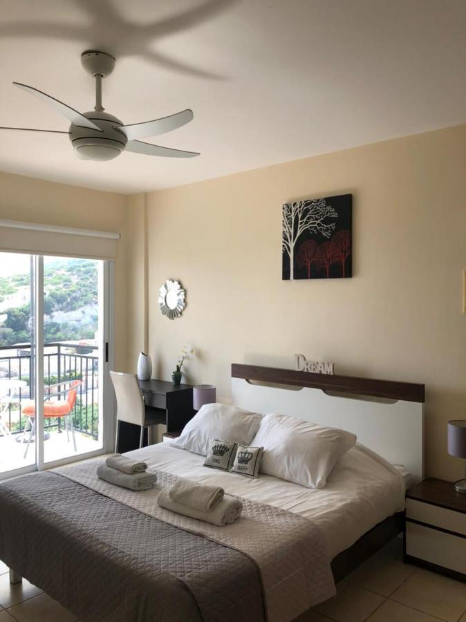 Panoramic Holidays Apartment *