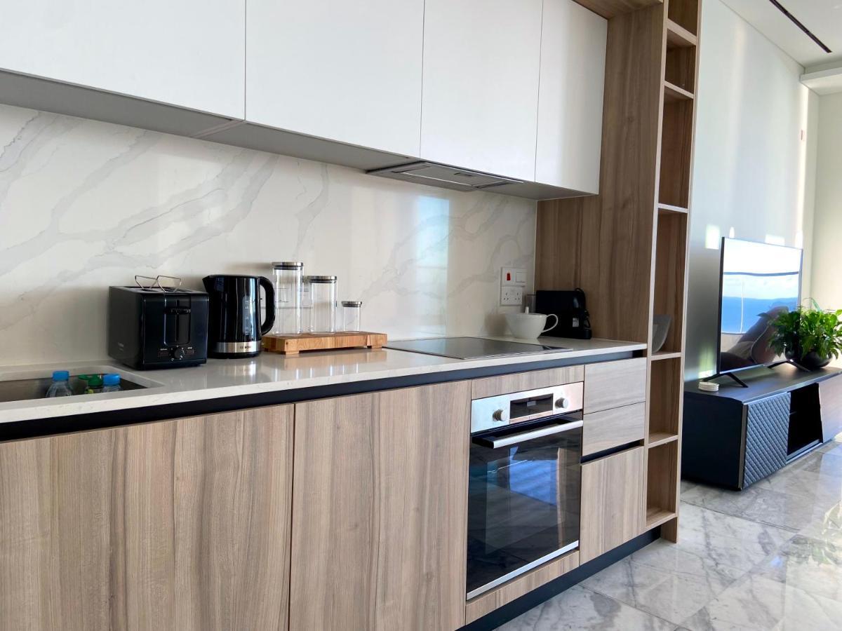Aparthotel Luxury Private - Limasol