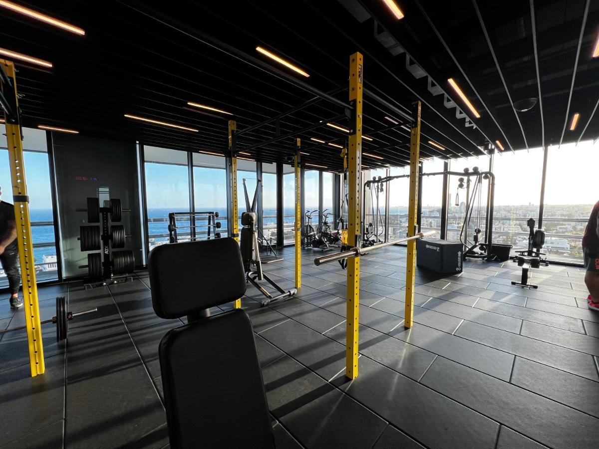 Luxury Private -