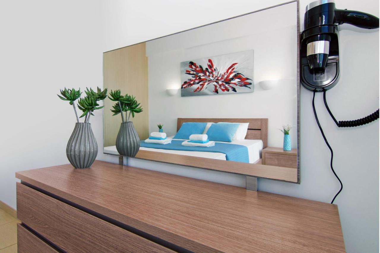 Casa de férias Veronica - Coralli Beachfront Protaras
