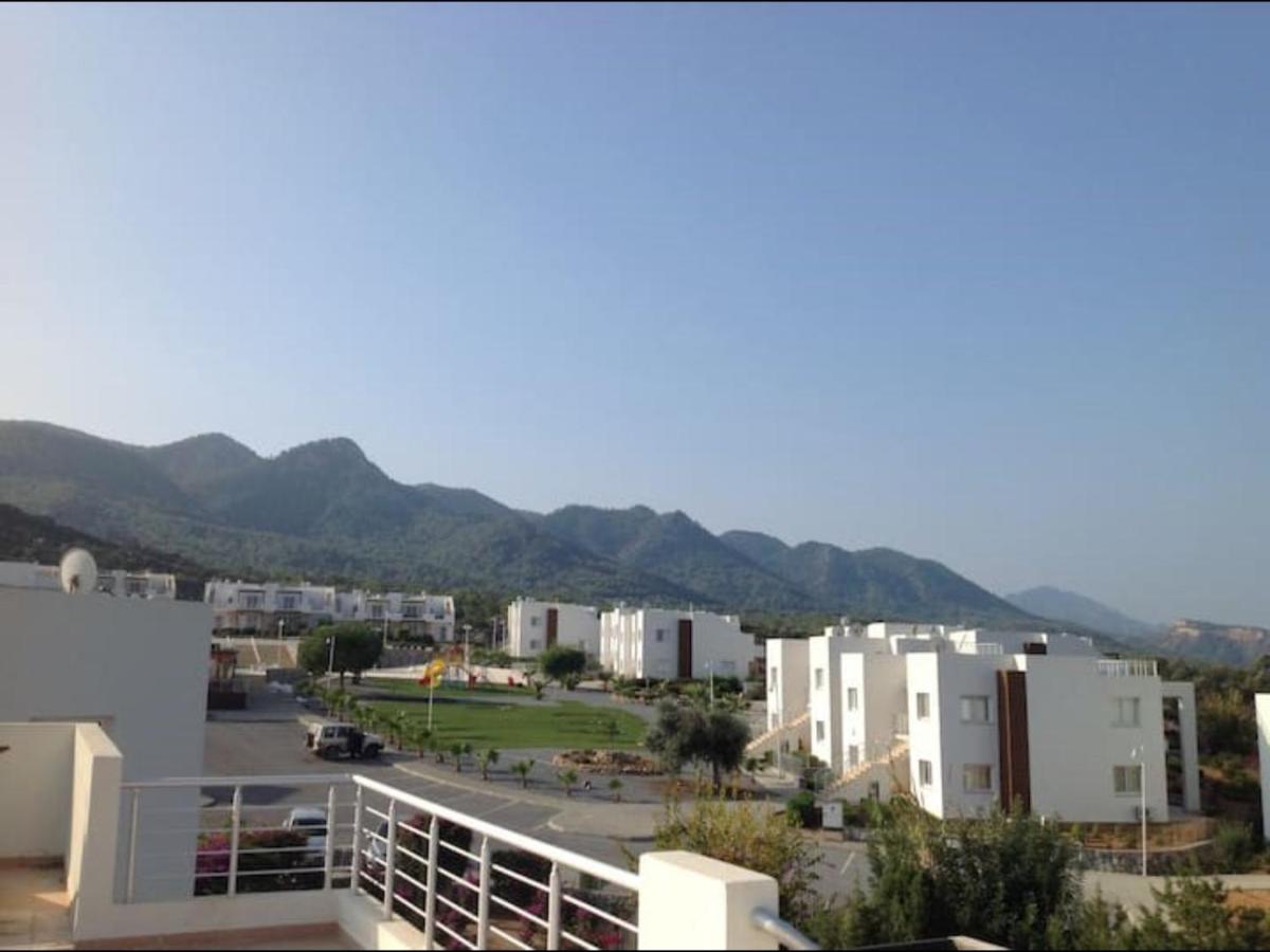 Penthouse With Breathtaking Panoramic Views Of Mediterranean Sea & Mountains Apartment Akanthou