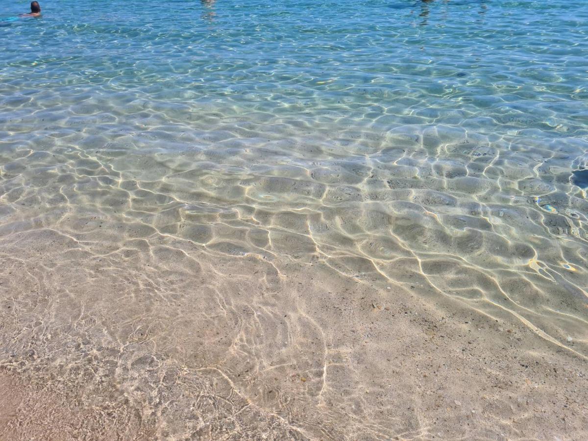 Walk To Center & Beach- Your Dream Escape, Blue Island