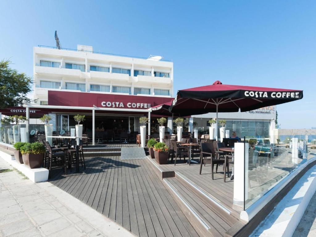 Vrissiana Boutique Protaras
