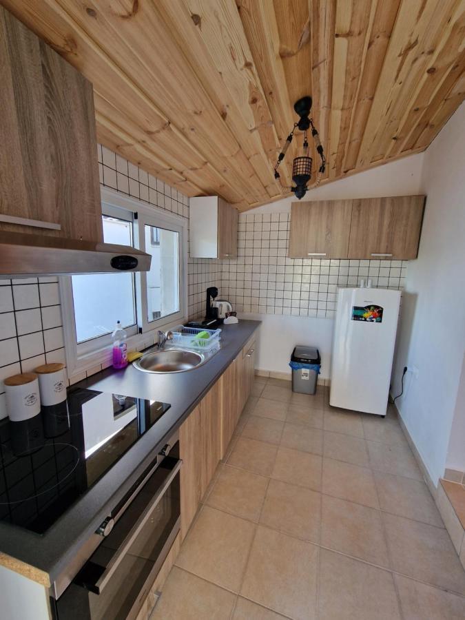 Aprosmeno Jacuzzi House 4 Agros