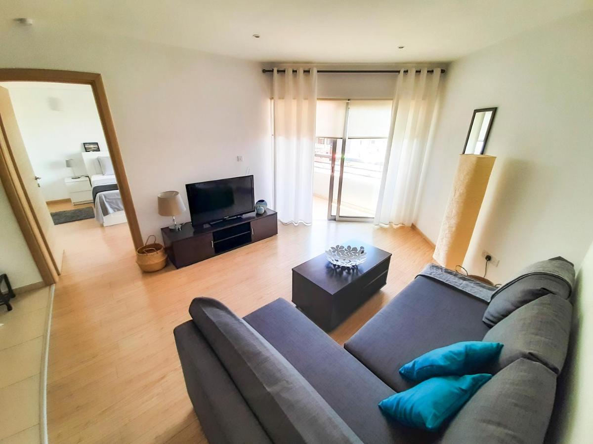 Eden Sea Breeze, 1 Bed, Rooftop Pool, Gym Limassol