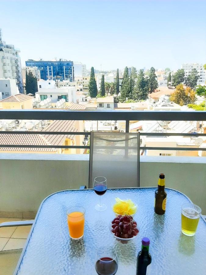 Apartment Eden Sea Breeze, 1 Bed, Rooftop Pool, Gym Limassol