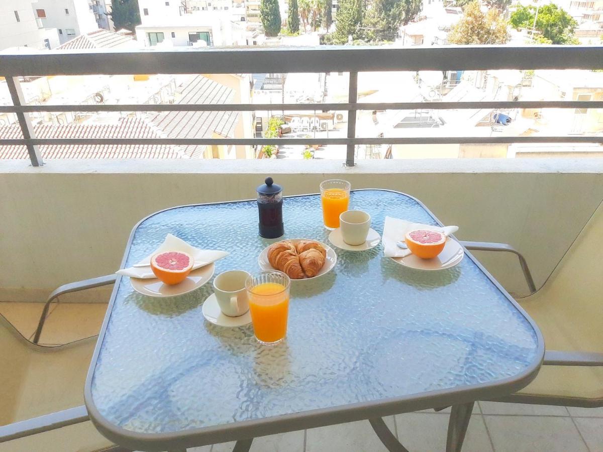 Apartment Eden Sea Breeze, 1 Bed, Rooftop Pool, Gym Limassol