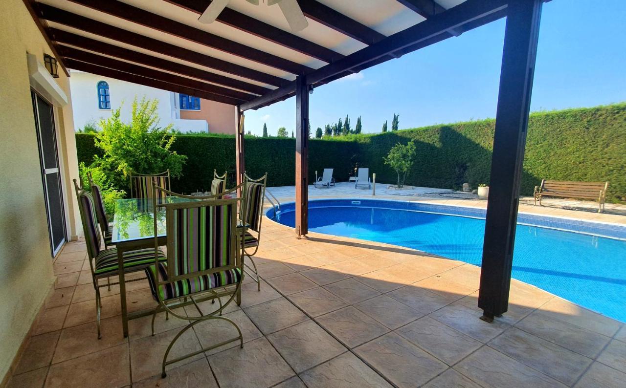 Villa Victoria 400 Meters To The Peyia