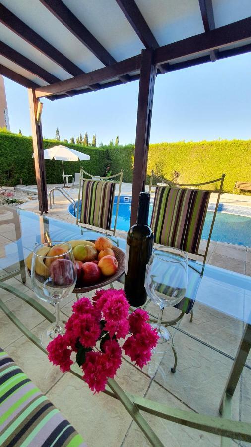 Villa Victoria 400 Meters To The Peyia