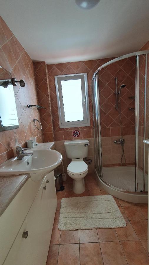 Villa Victoria 400 Meters To The