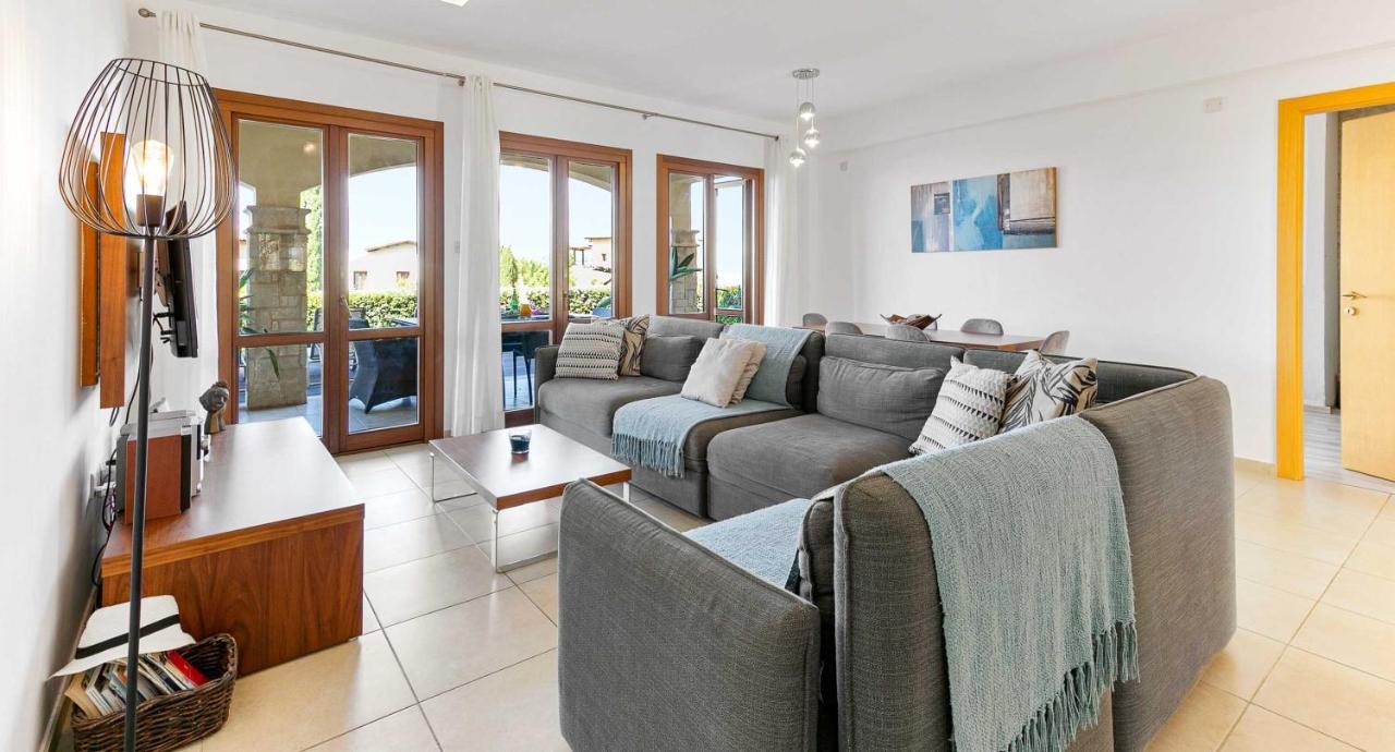 Ground Floor Anthos With Beautiful Sea Views On Aphrodite Hills * Kouklia