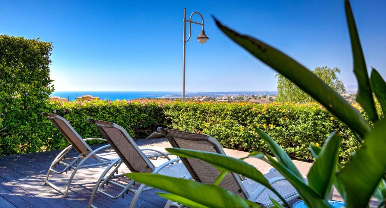 Ground Floor Anthos With Beautiful Sea Views On Aphrodite Hills *