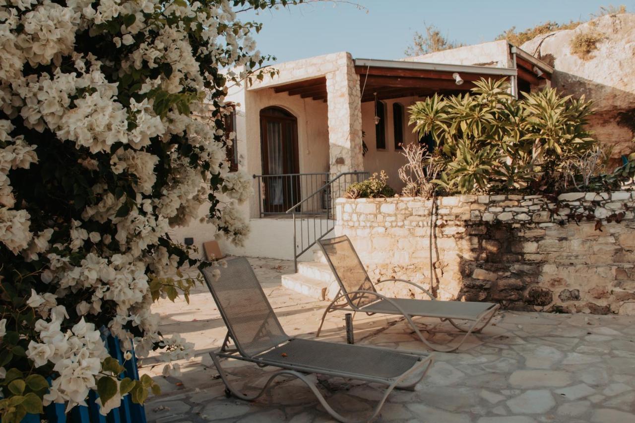 Villa Castle Rock Coral Bay