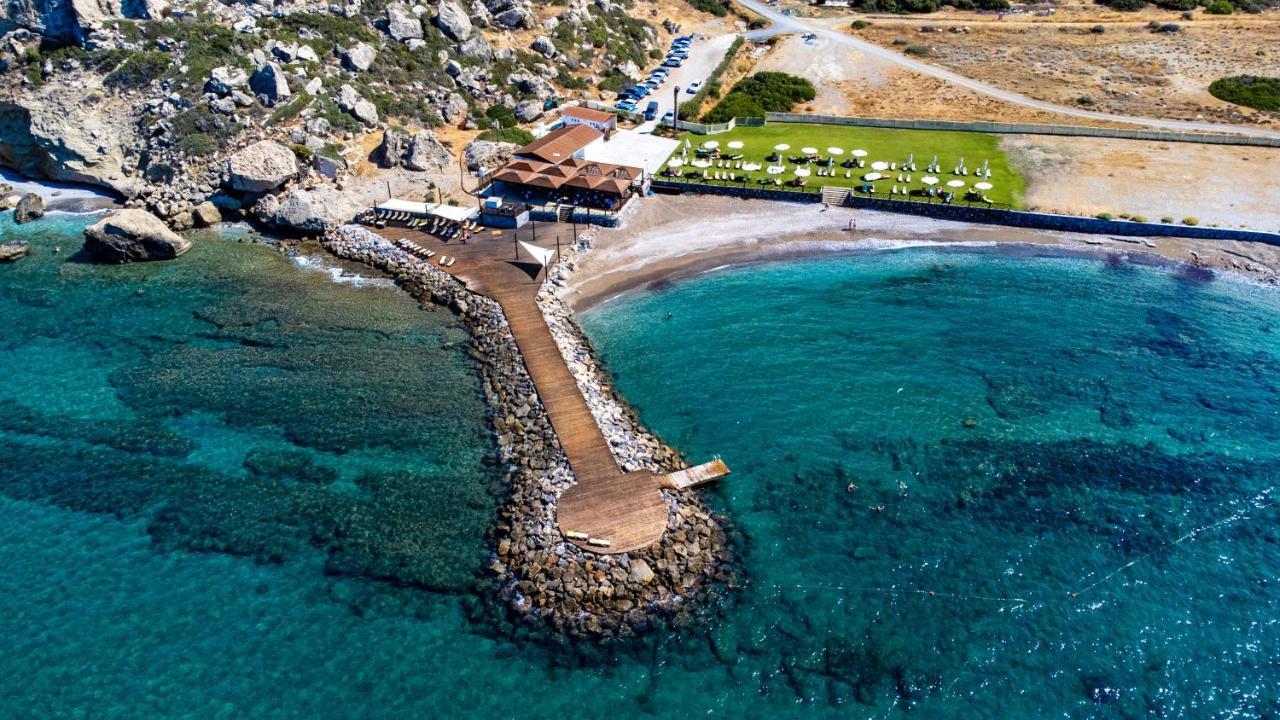Korineum Golf & Hotel